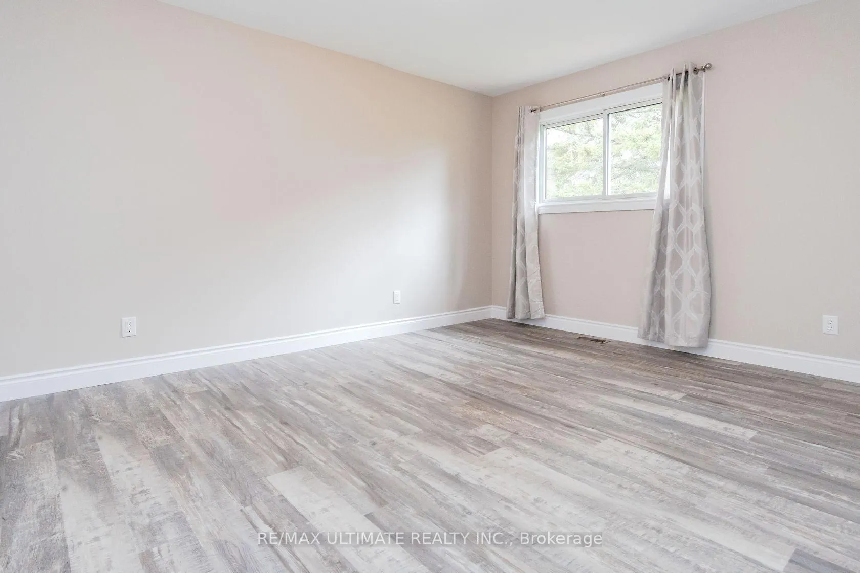 Photo 28 of 321 Warrington Road, Clearview, Stayner — HOMEH