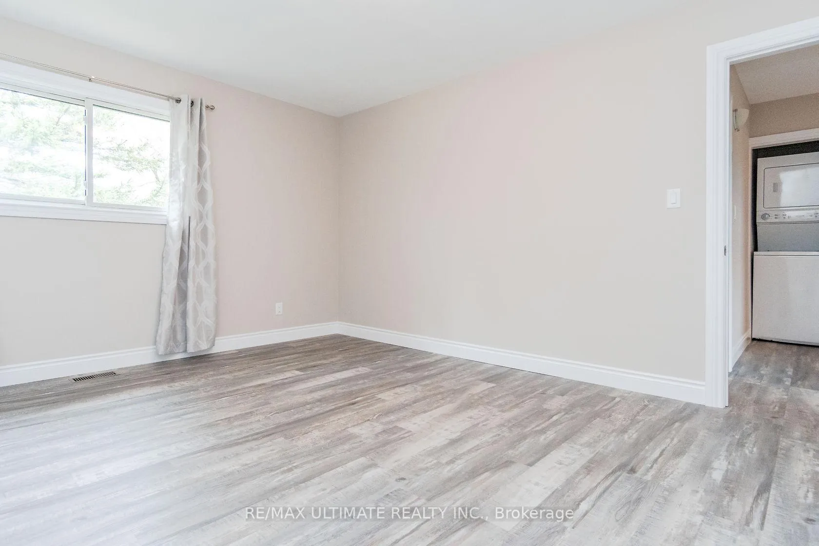 Photo 30 of 321 Warrington Road, Clearview, Stayner — HOMEH