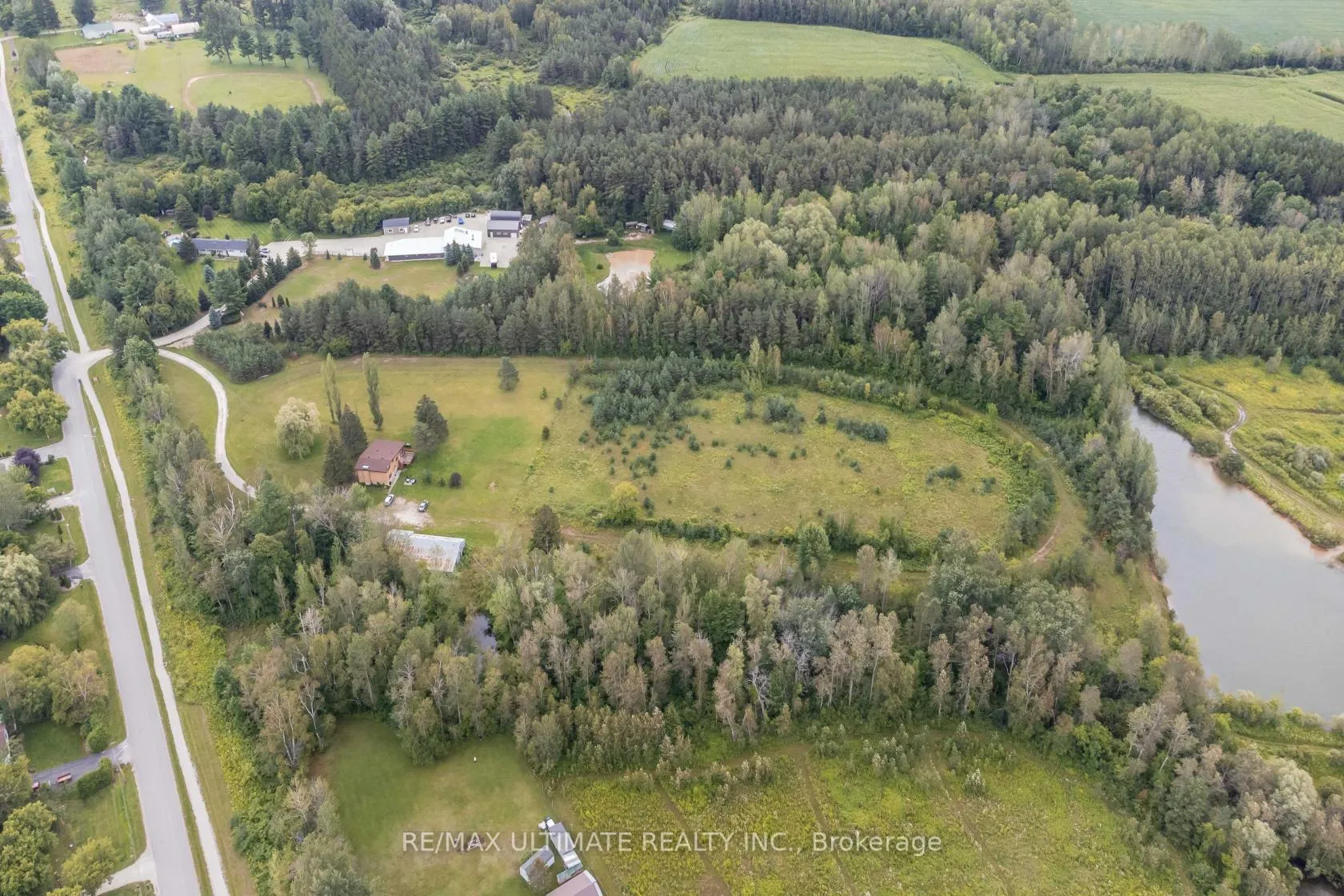 Photo 33 of 321 Warrington Road, Clearview, Stayner — HOMEH