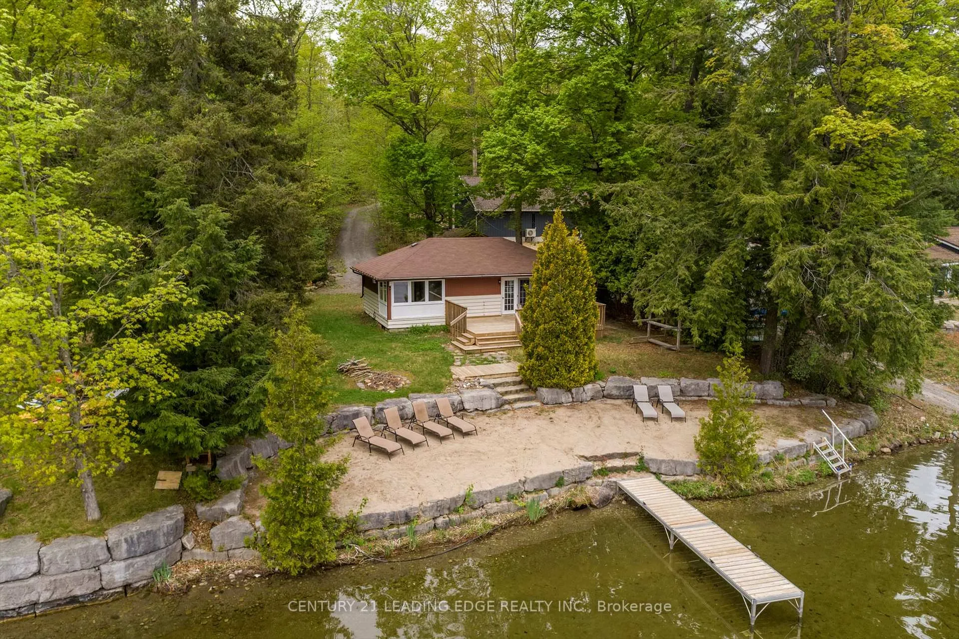 Front of 1963 White Lake Road W