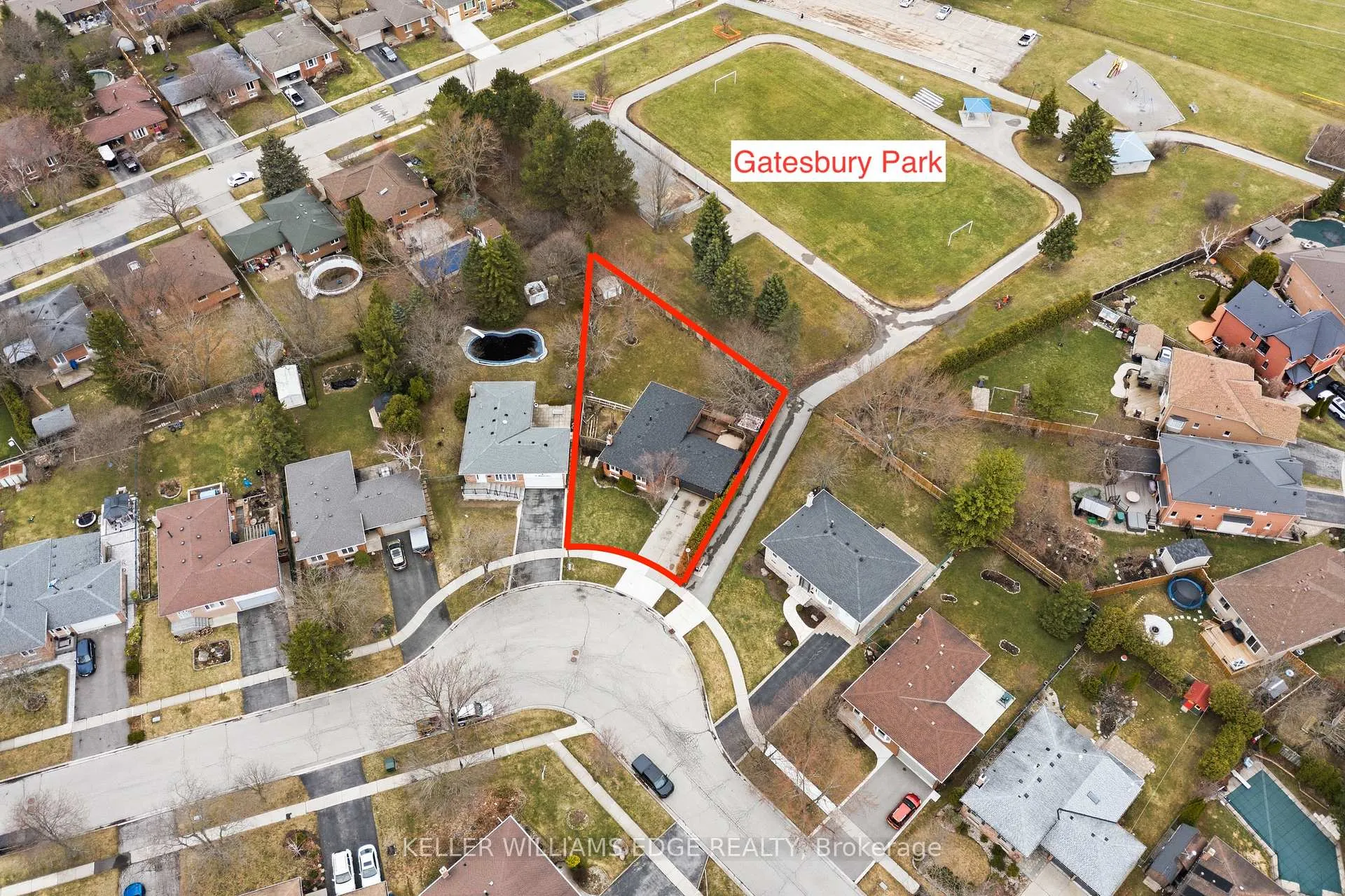 Photo 33 of 21 Milverton Close, Hamilton, Waterdown — HOMEH