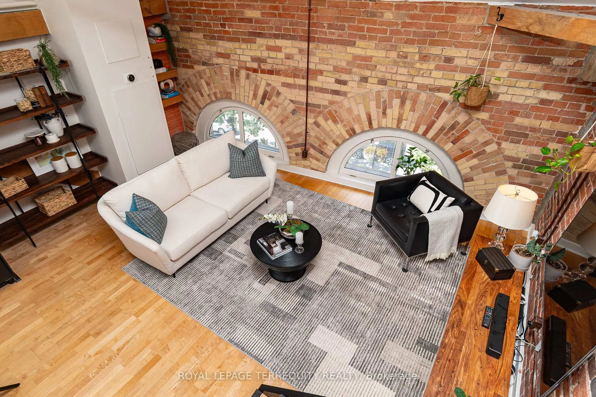 Photo 10 of Unit 409, 81A Front Street E, Toronto, Waterfront Communities — HOMEH
