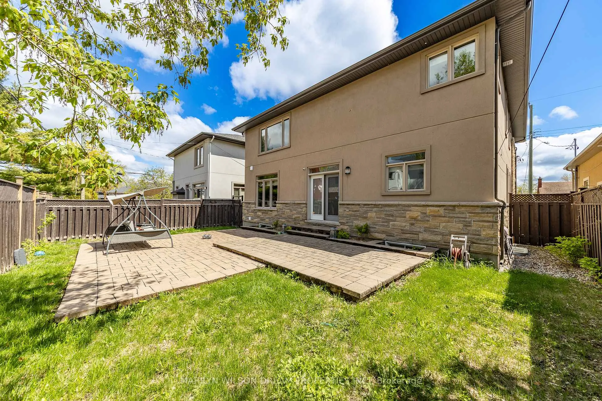 Photo 6 of 2266 Prospect Avenue, Ottawa, Alta Vista — HOMEH