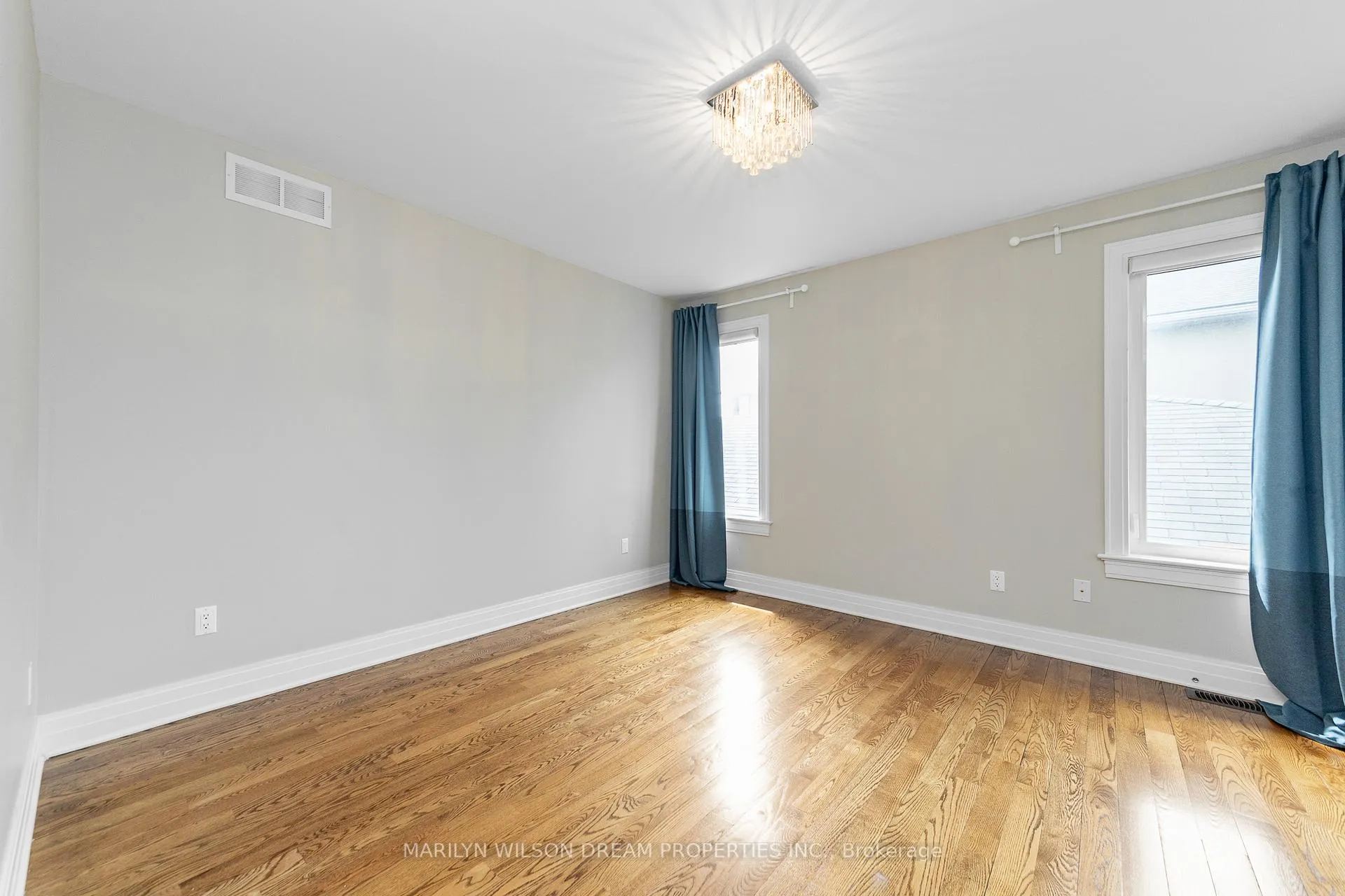 Photo 31 of 2266 Prospect Avenue, Ottawa, Alta Vista — HOMEH