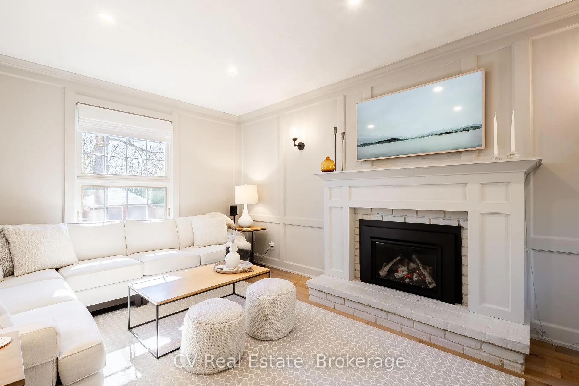 Photo 18 of 1149 Crofton Way, Burlington, Tyandaga — HOMEH
