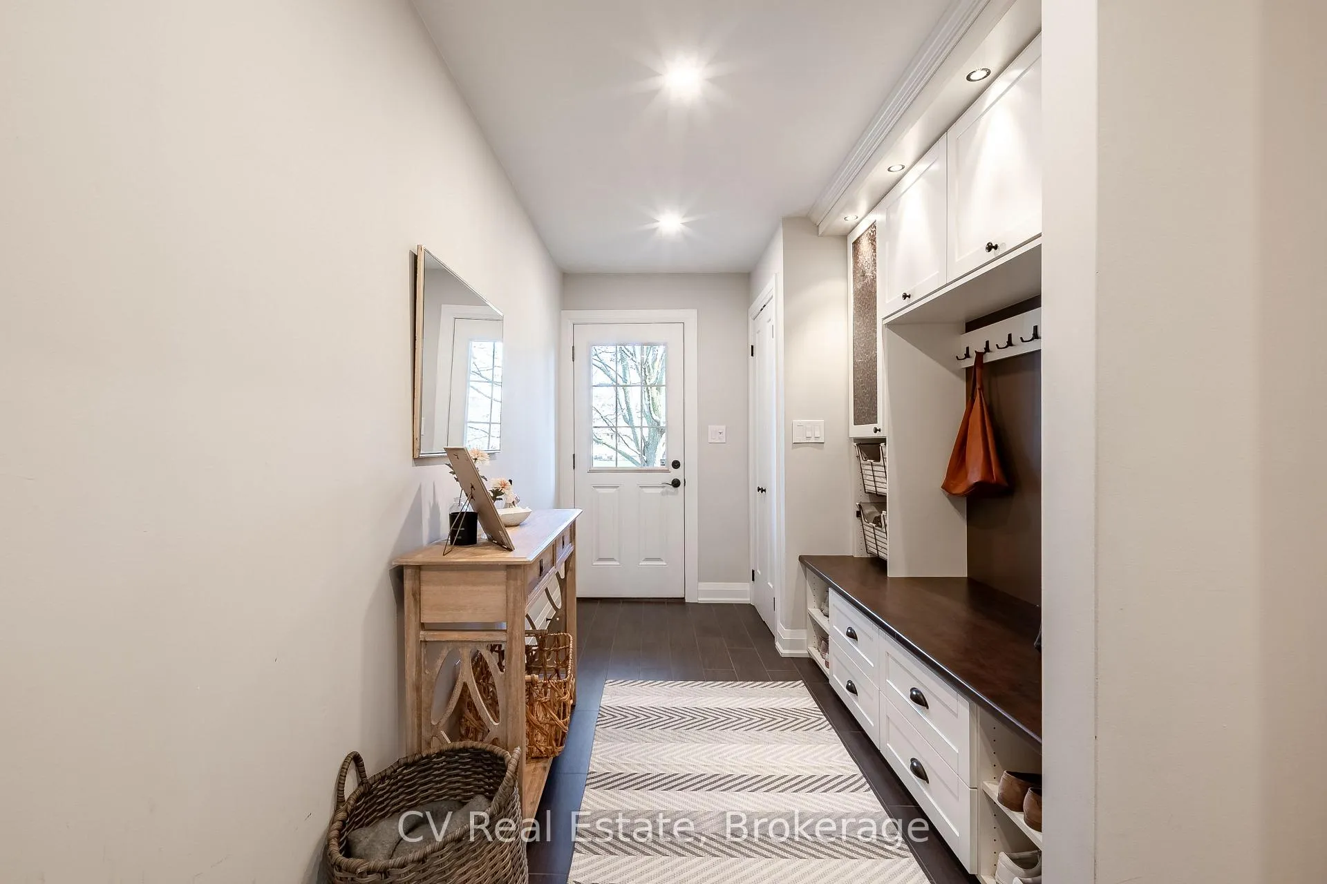 Photo 26 of 1149 Crofton Way, Burlington, Tyandaga — HOMEH