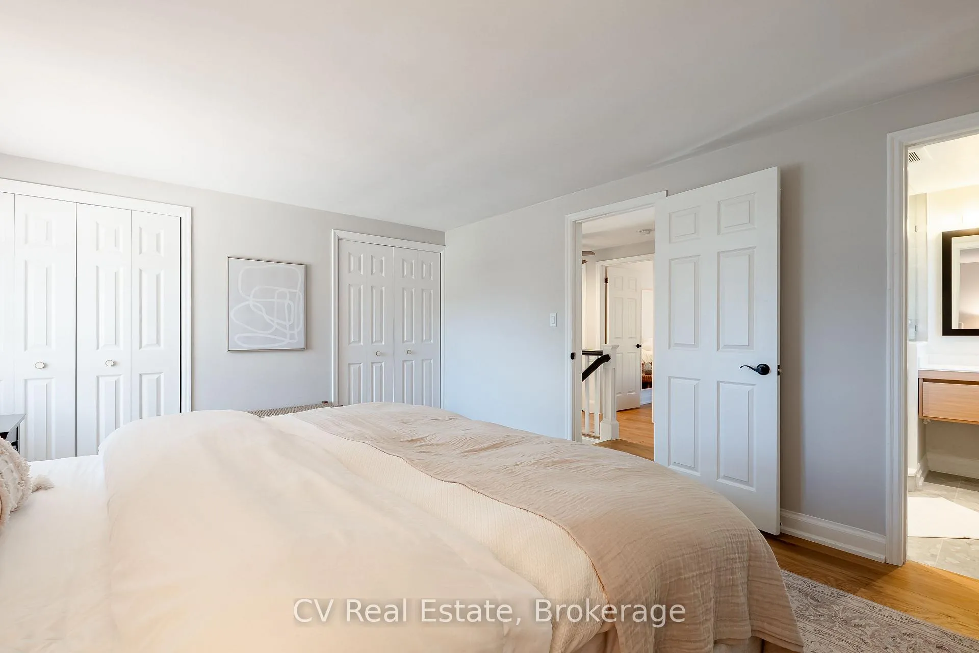 Photo 35 of 1149 Crofton Way, Burlington, Tyandaga — HOMEH