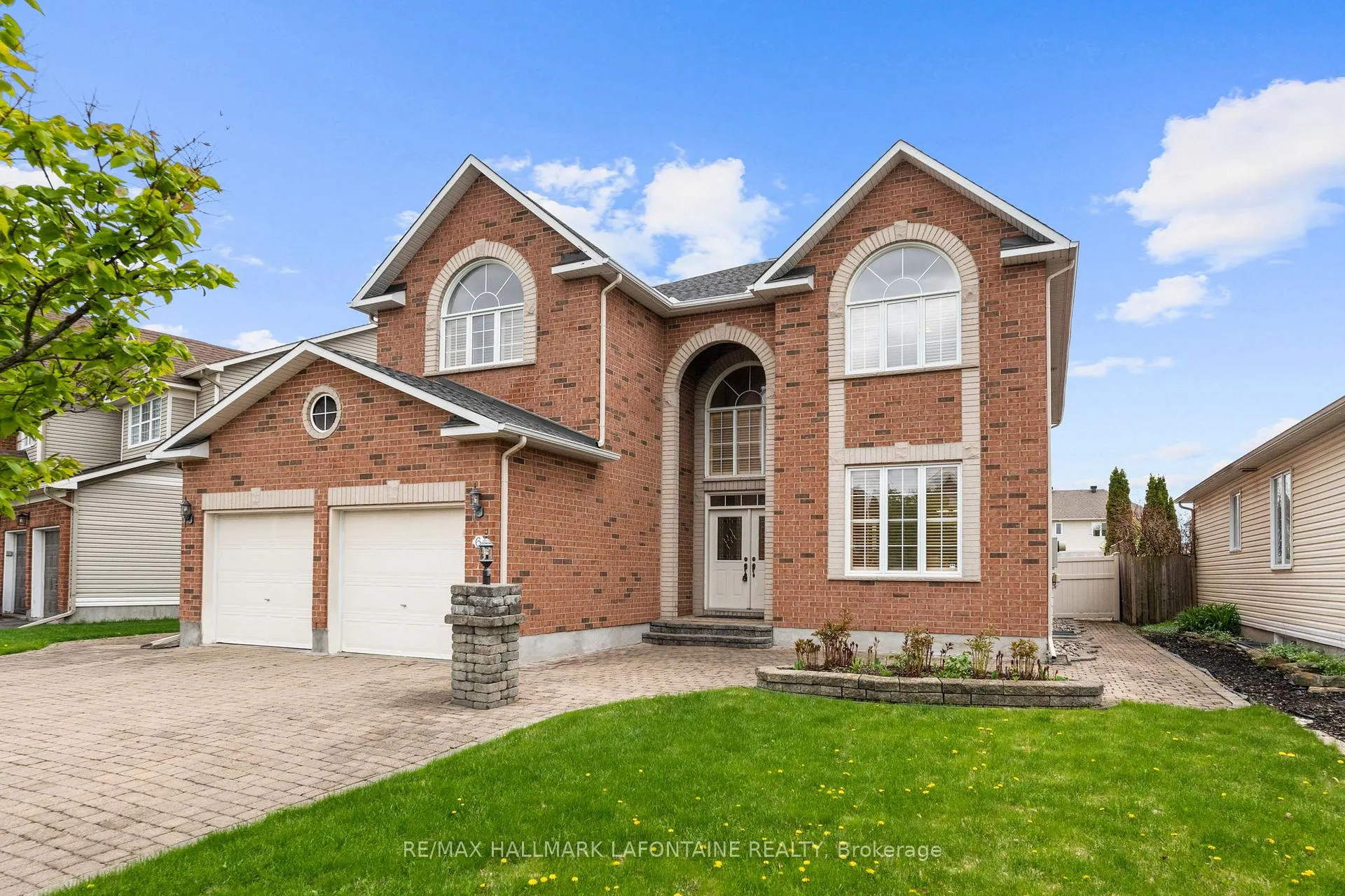 Front of 6 Ash Valley Avenue