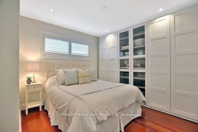 Photo 13 of 1124 Bridge Road, Oakville, West — HOMEH