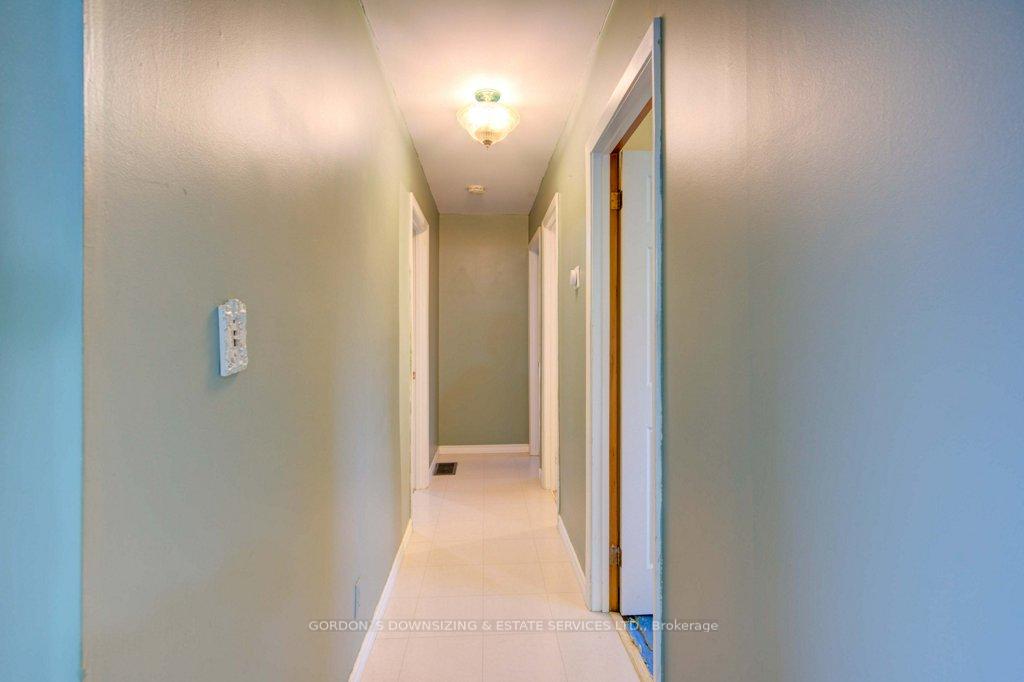 Photo 13 of 40 Gilbert Street, Belleville, Belleville Ward — HOMEH