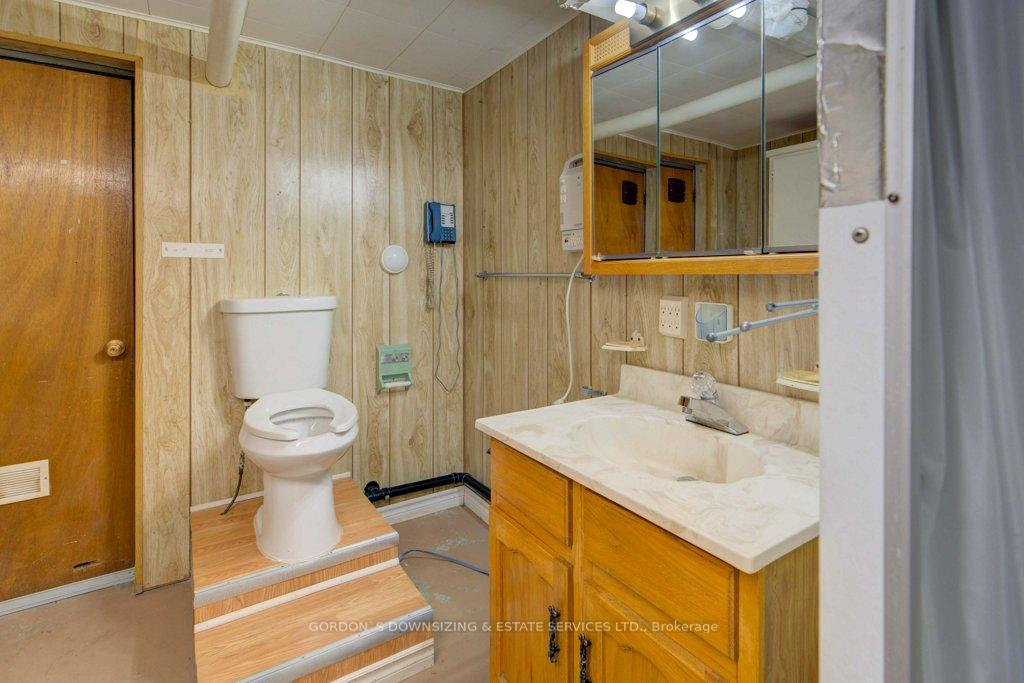 Photo 30 of 40 Gilbert Street, Belleville, Belleville Ward — HOMEH