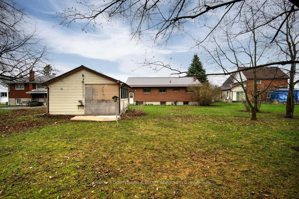 Photo 35 of 40 Gilbert Street, Belleville, Belleville Ward — HOMEH