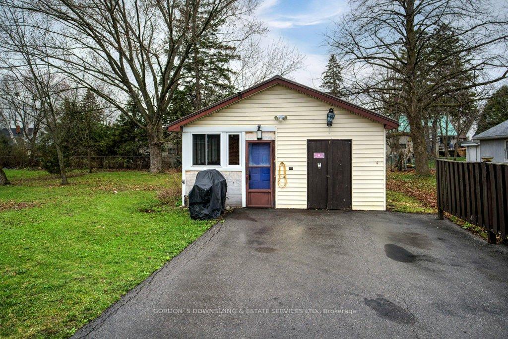 Photo 36 of 40 Gilbert Street, Belleville, Belleville Ward — HOMEH