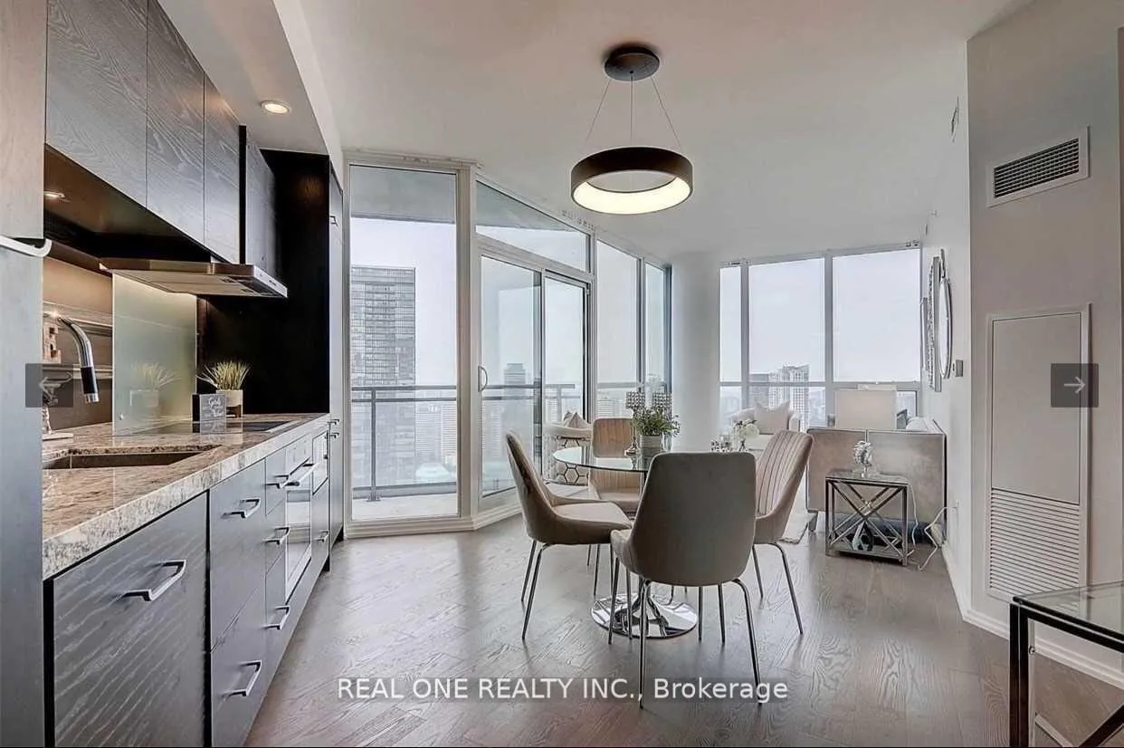 Photo 6 of Unit 4212, 45 Charles Street E, Toronto, Church-Yonge Corridor — HOMEH