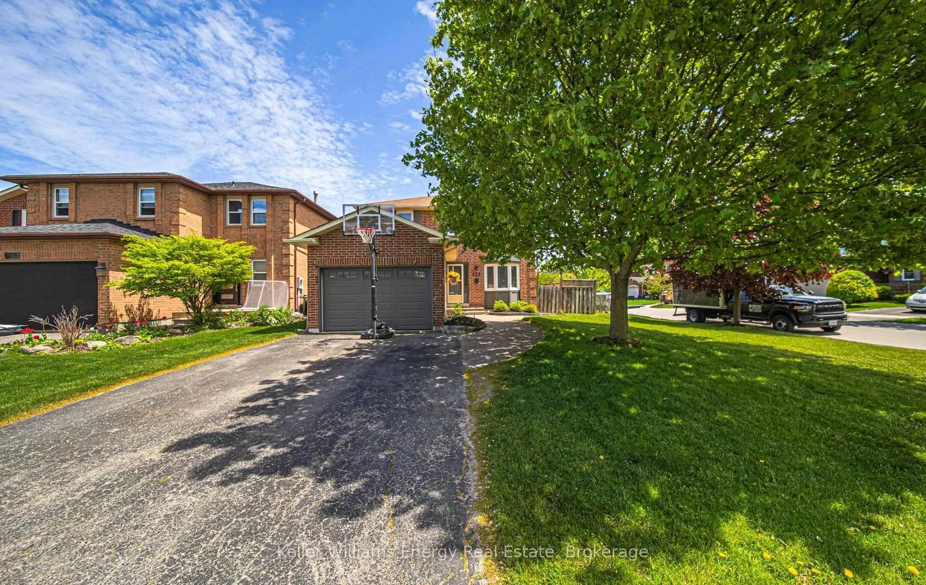 Photo 1 of 632 Chiron Crescent, Pickering, Amberlea — HOMEH