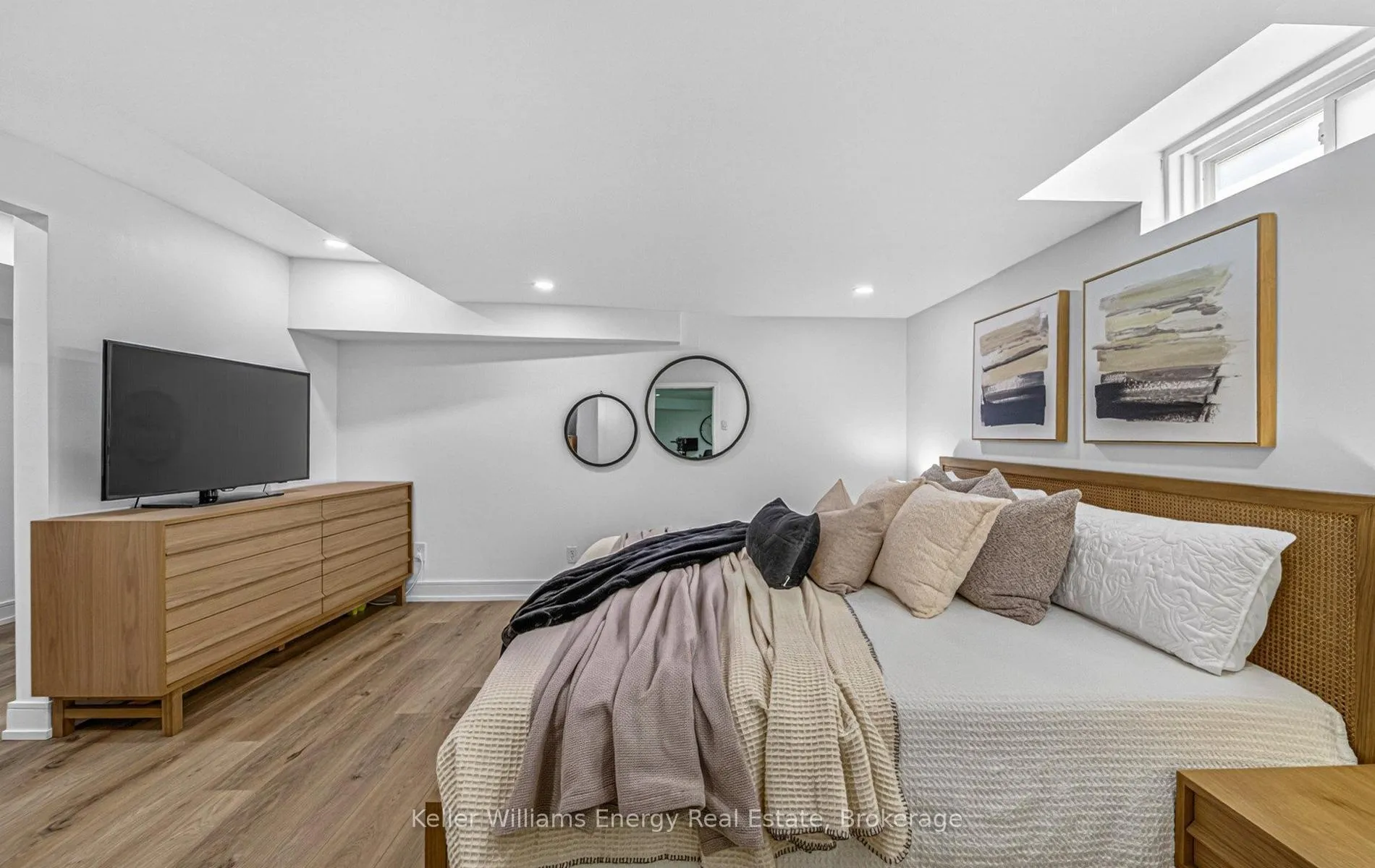 Photo 31 of 632 Chiron Crescent, Pickering, Amberlea — HOMEH