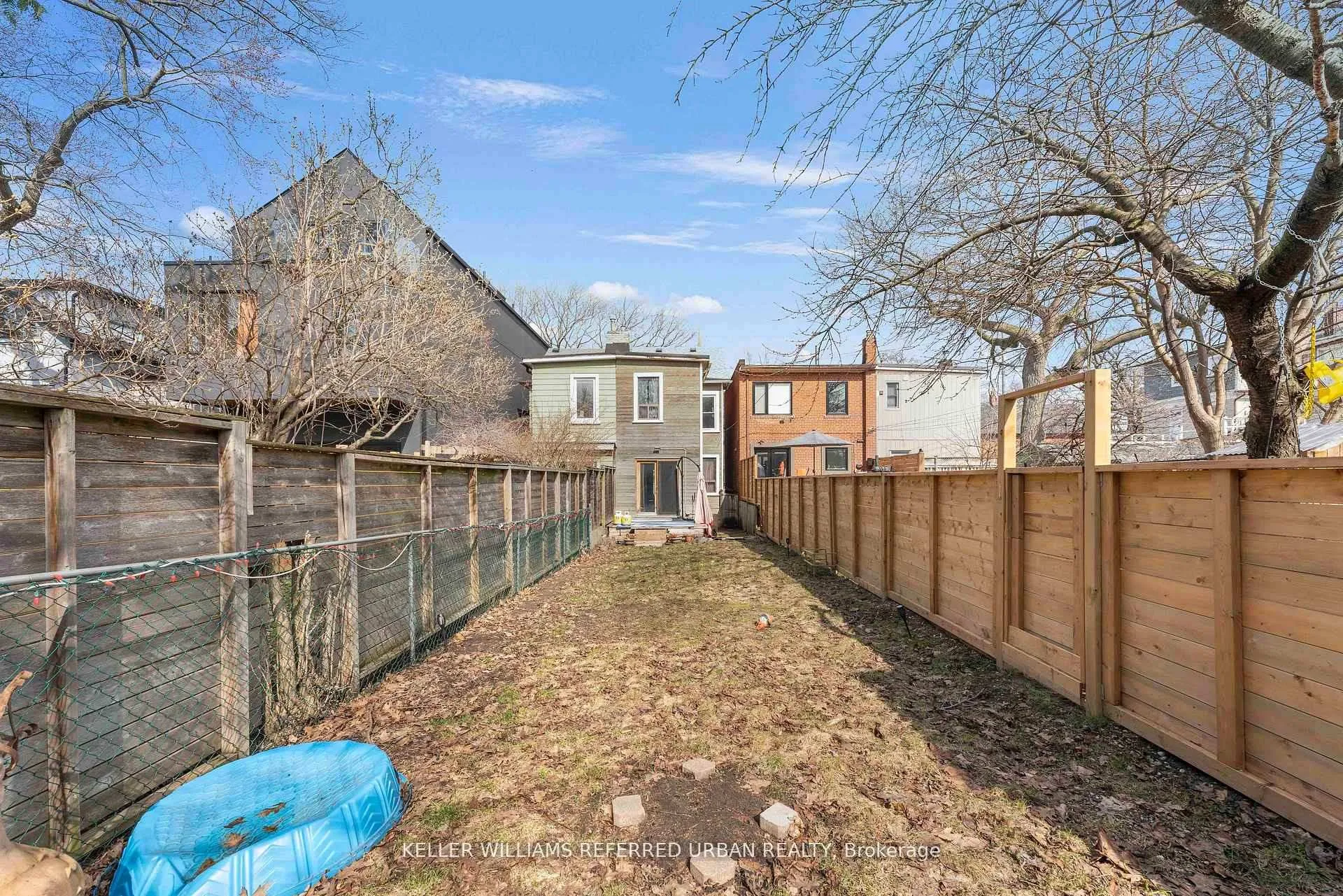Photo 32 of 8 Woodlee Road, Toronto, East End-Danforth — HOMEH