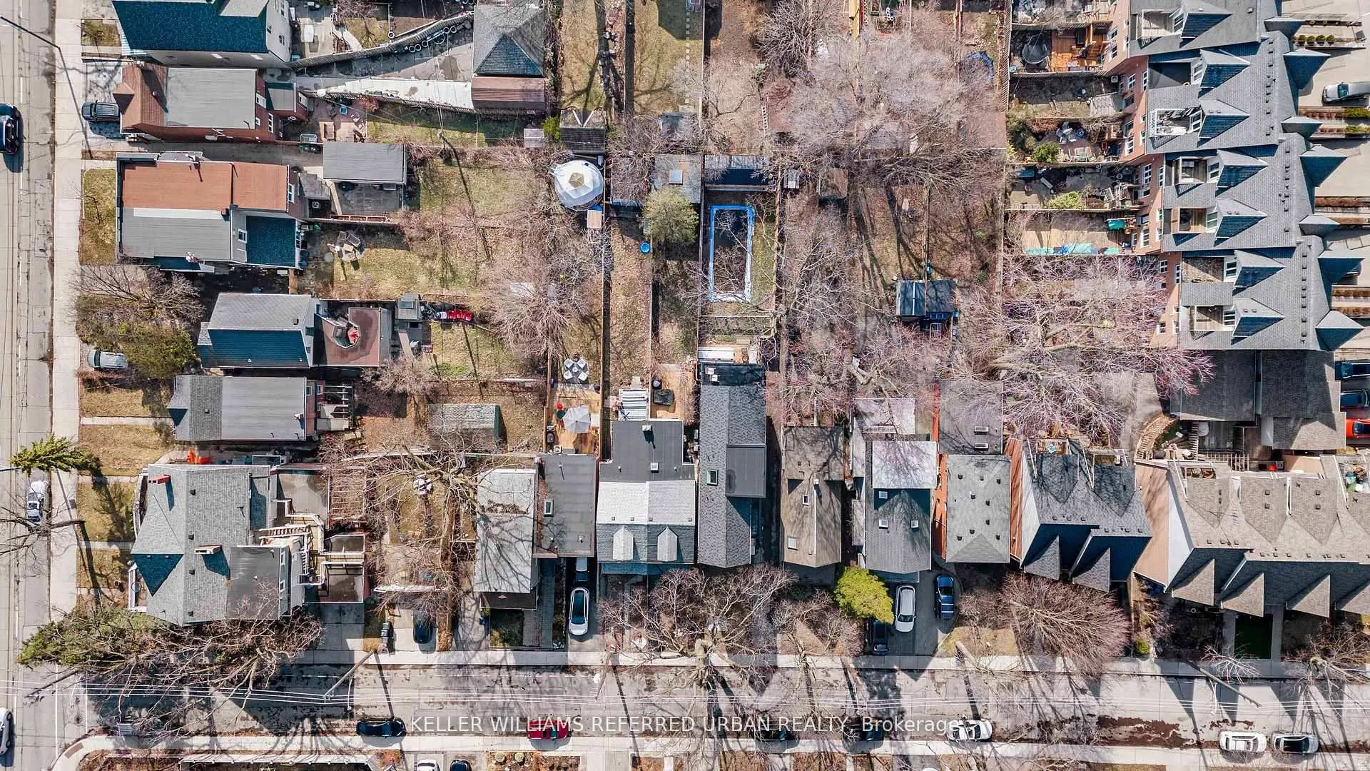 Photo 34 of 8 Woodlee Road, Toronto, East End-Danforth — HOMEH