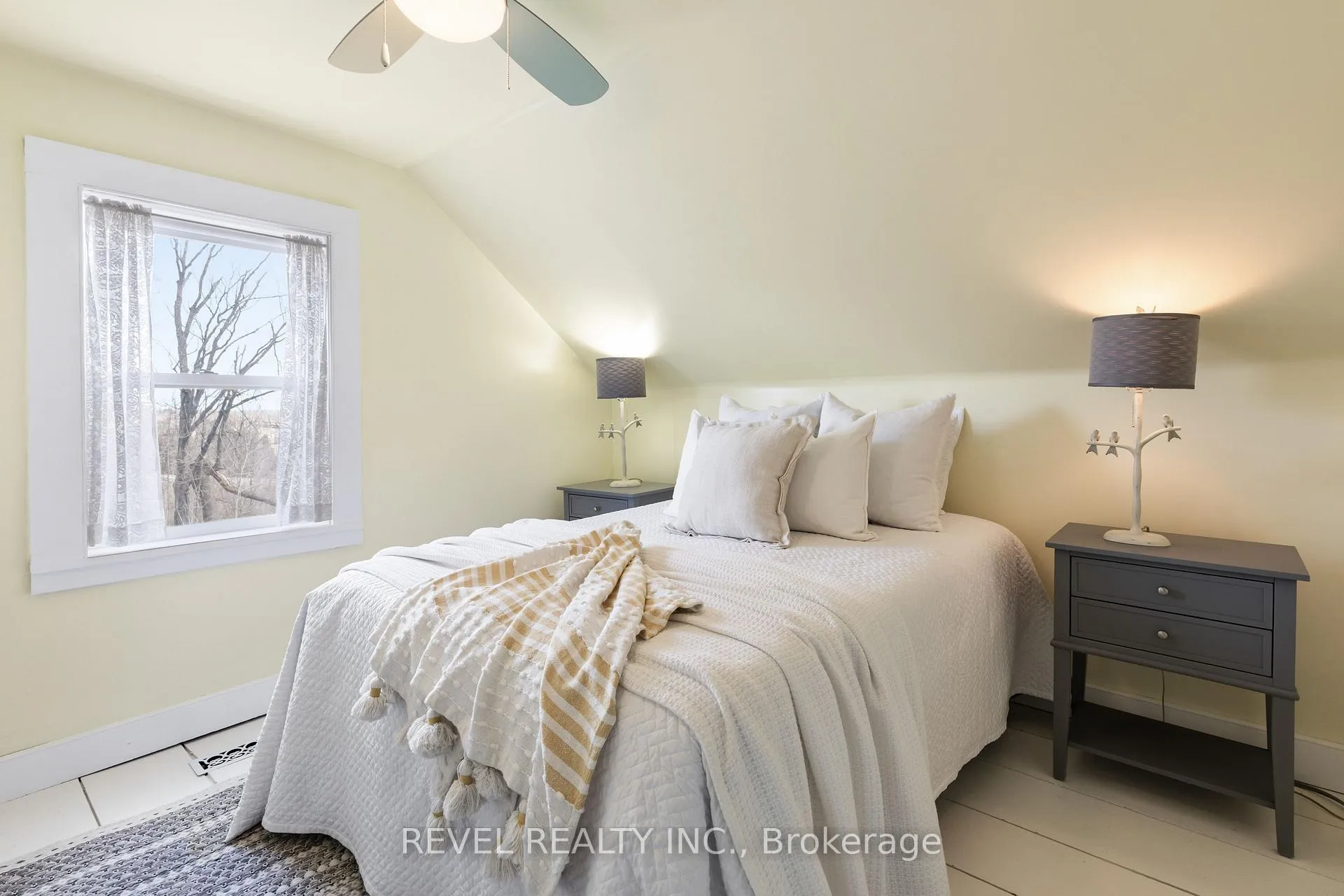 Photo 23 of 291 County Rd 30, Kawartha Lakes, Verulam — HOMEH