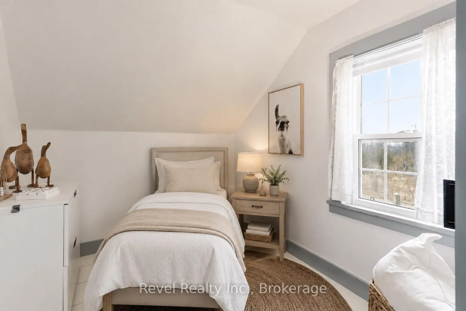 Photo 24 of 291 County Rd 30, Kawartha Lakes, Verulam — HOMEH