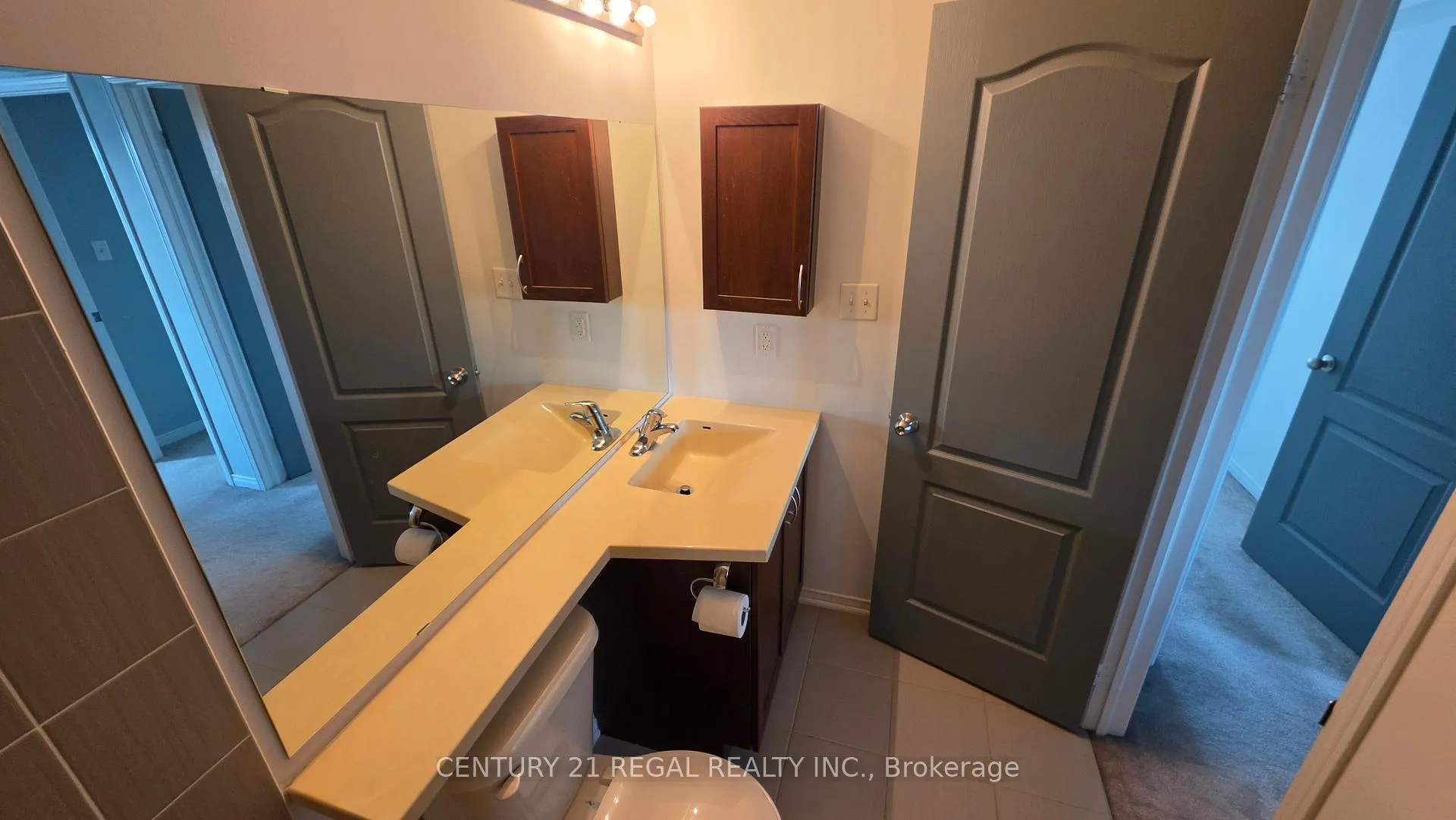 Photo 21 of Unit 19, 39 Hays Boulevard, Oakville, River Oaks — HOMEH