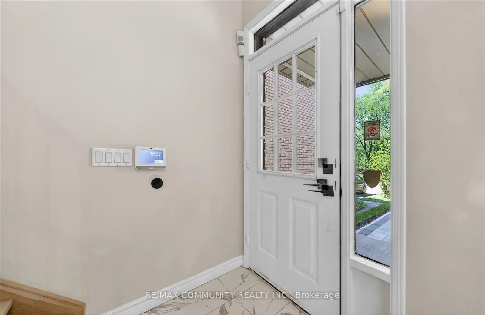 Photo 6 of 154 Thicket Crescent, Pickering, Highbush — HOMEH