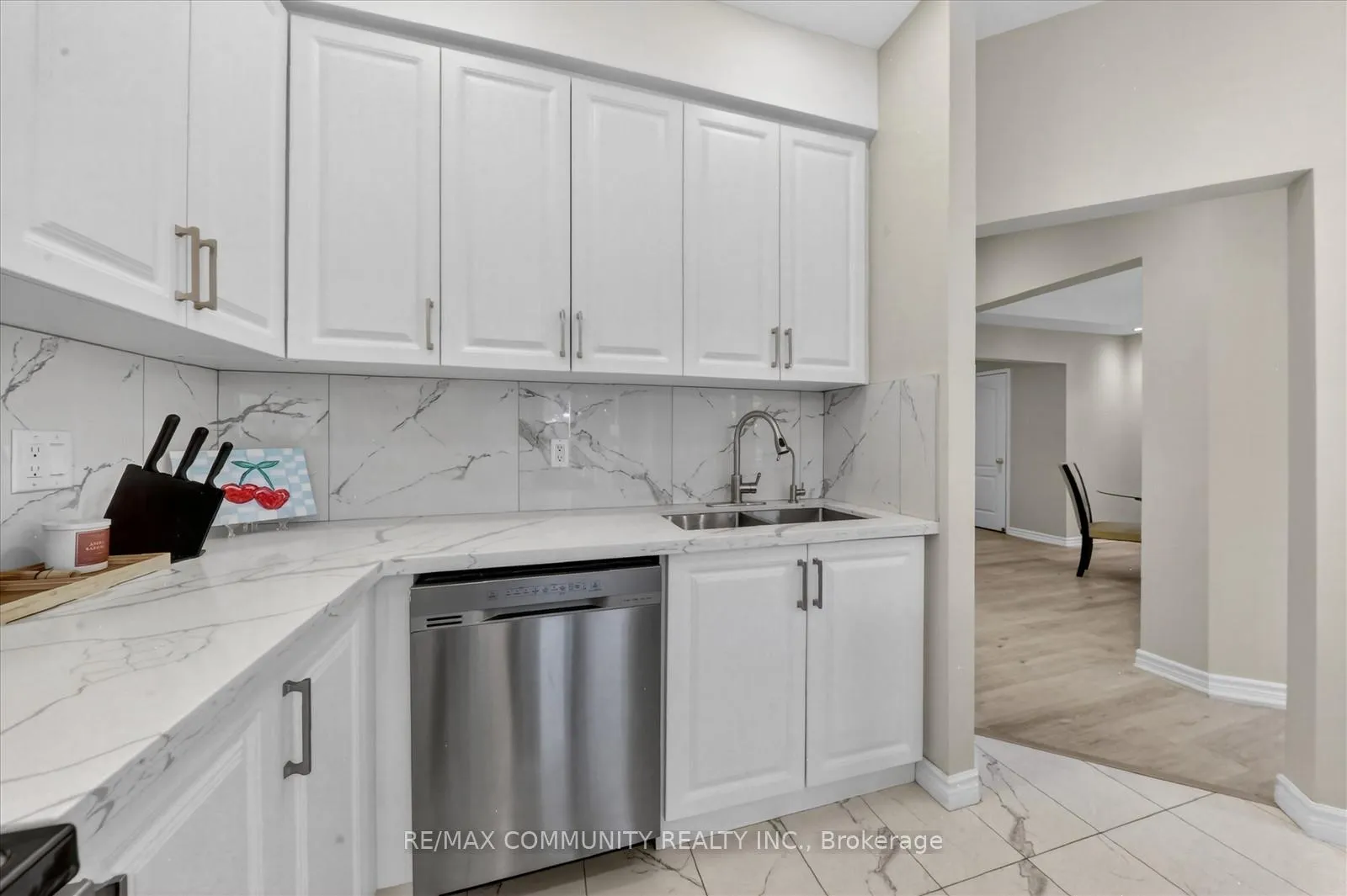 Photo 17 of 154 Thicket Crescent, Pickering, Highbush — HOMEH