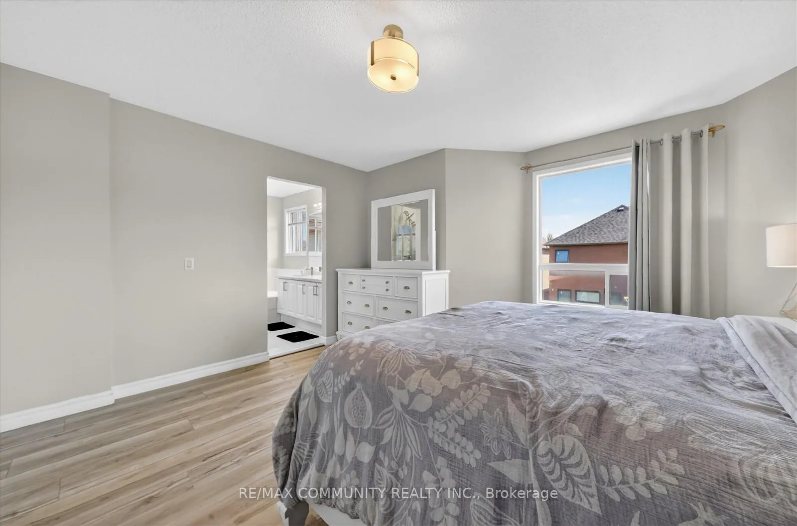 Photo 24 of 154 Thicket Crescent, Pickering, Highbush — HOMEH