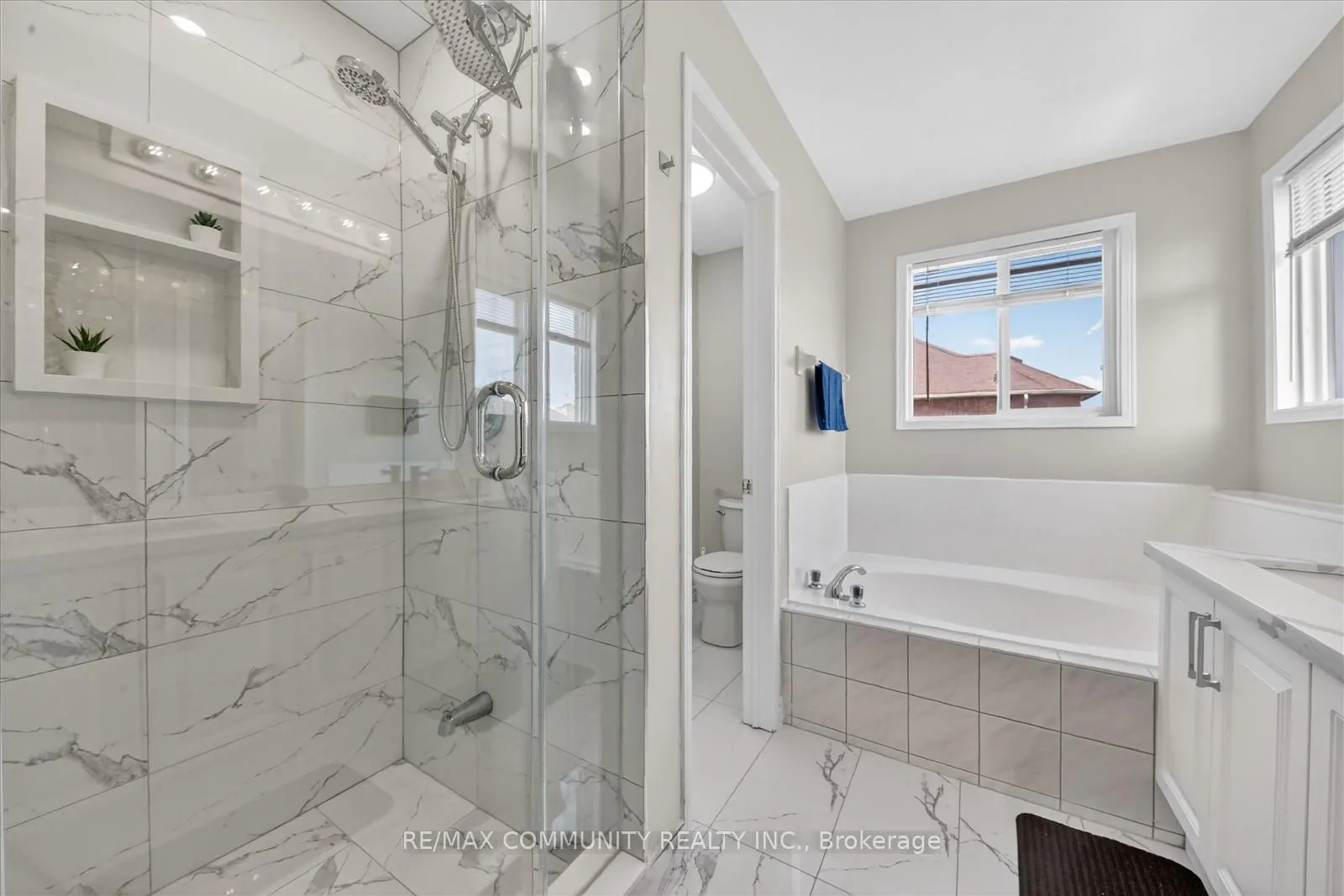 Photo 27 of 154 Thicket Crescent, Pickering, Highbush — HOMEH