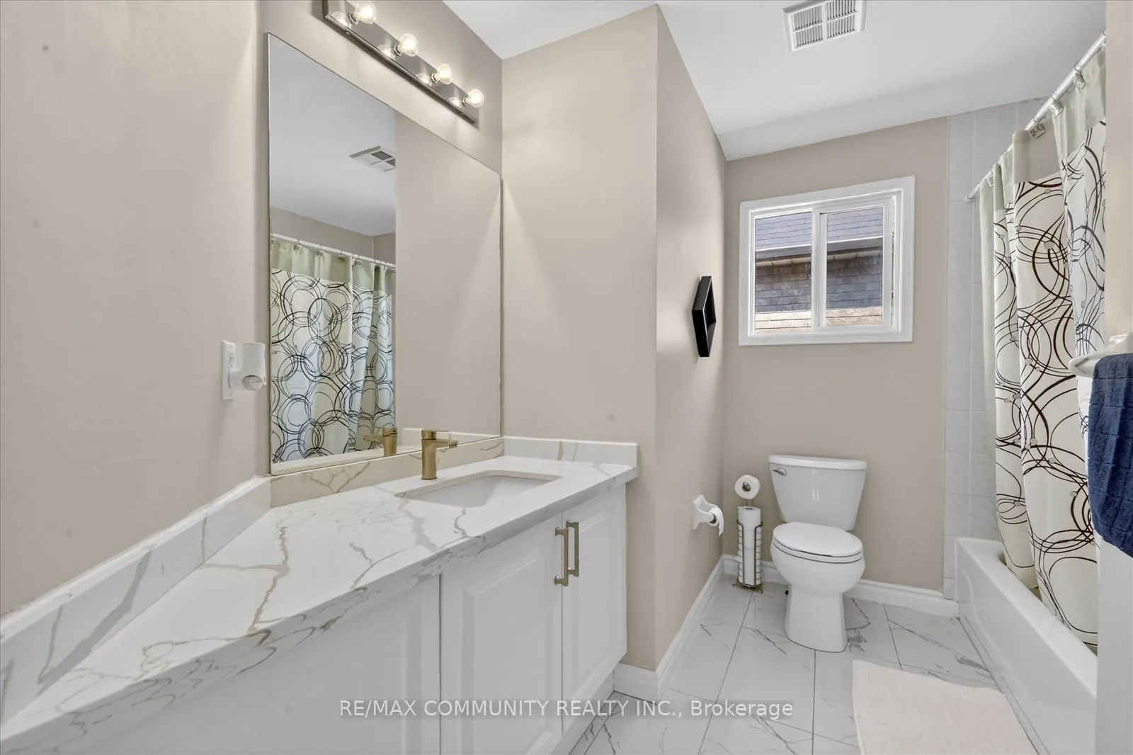 Photo 30 of 154 Thicket Crescent, Pickering, Highbush — HOMEH