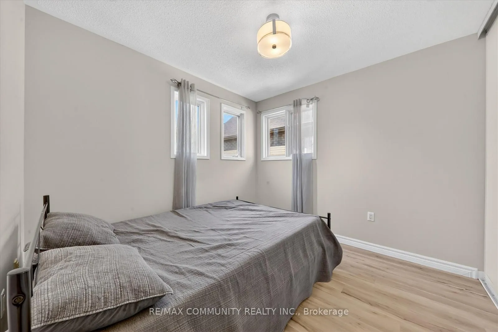 Photo 31 of 154 Thicket Crescent, Pickering, Highbush — HOMEH
