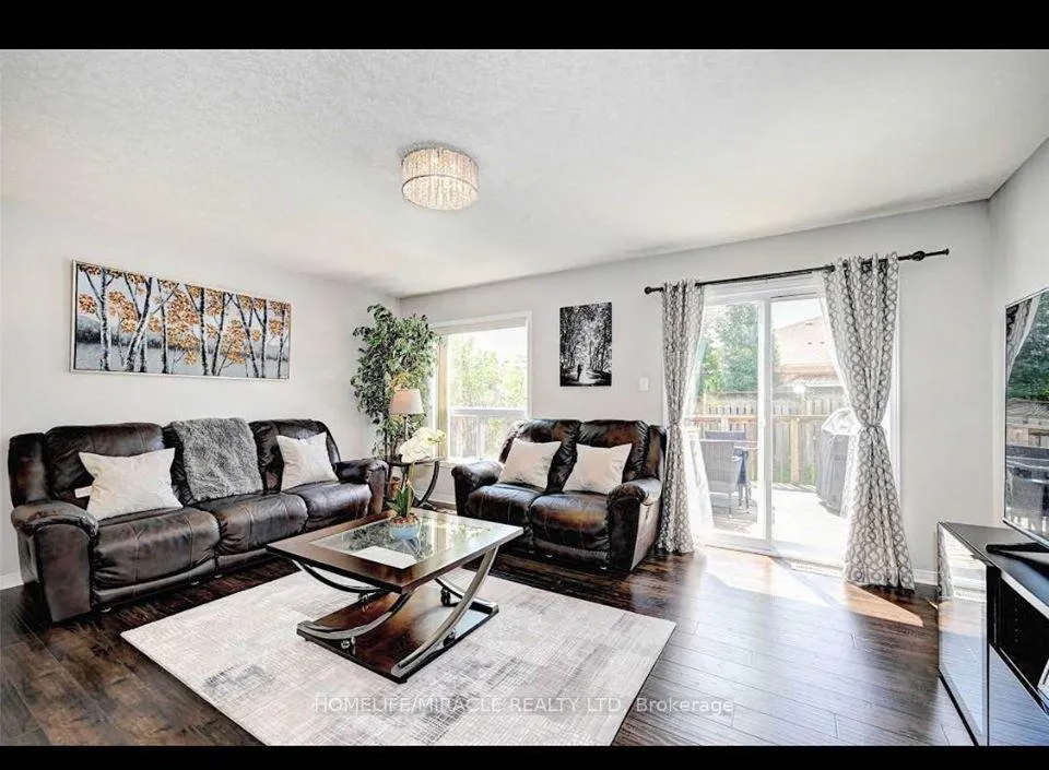Photo 1 of 130 Upper Mercer Street, Kitchener, Grand River South — HOMEH