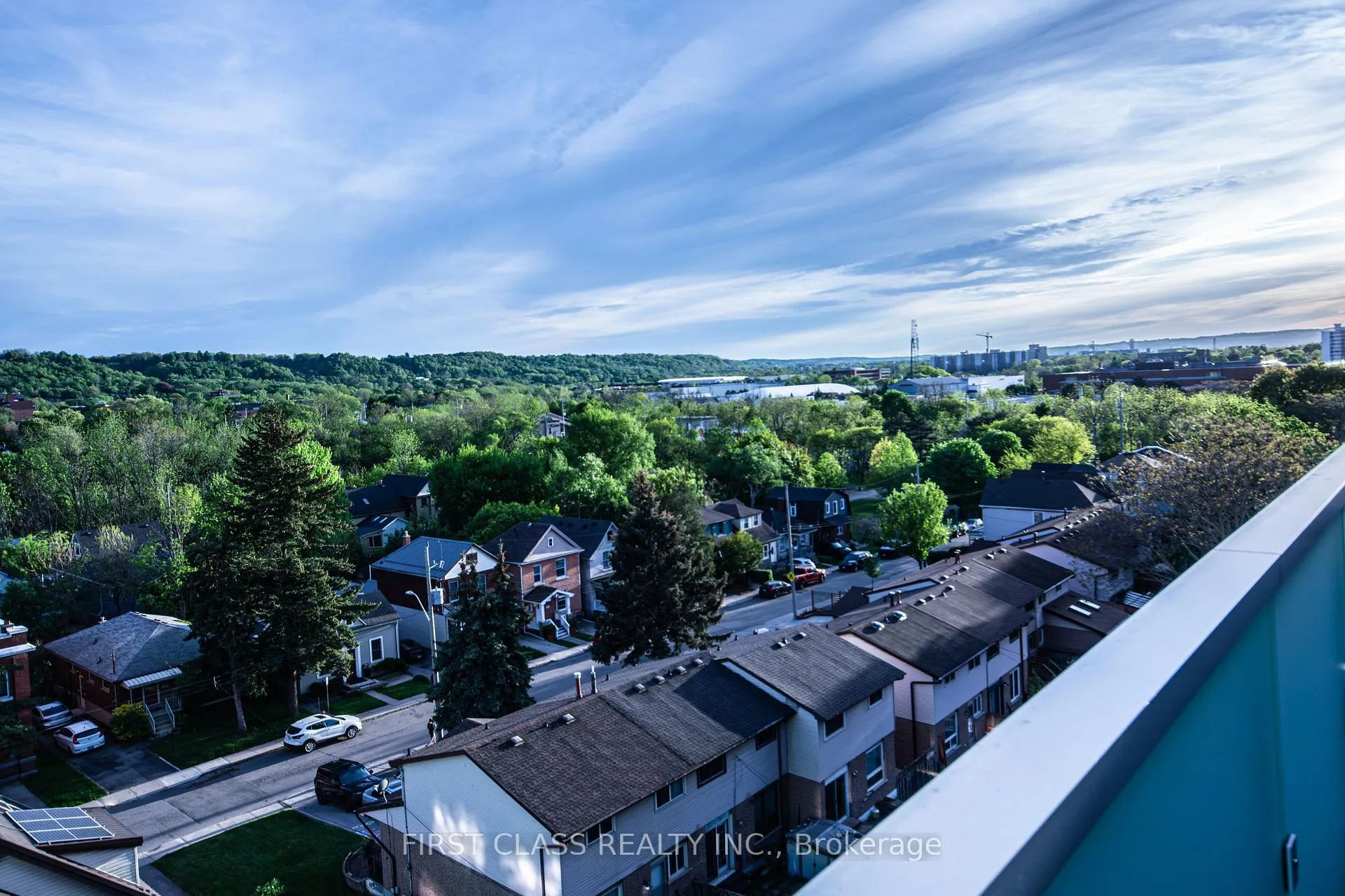 Photo 22 of Unit 701, 415 Main Street W, Hamilton, Kirkendall — HOMEH