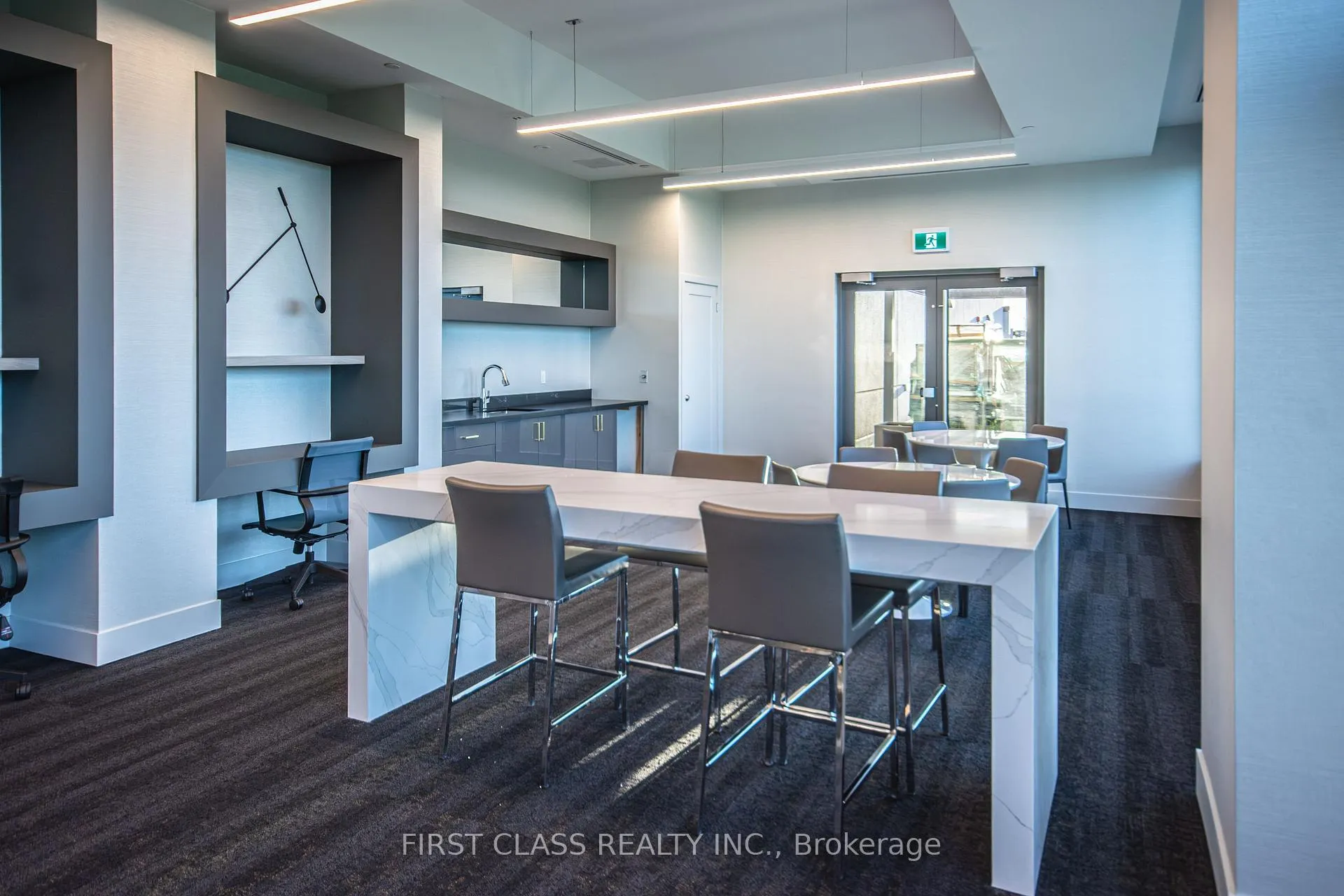 Photo 26 of Unit 701, 415 Main Street W, Hamilton, Kirkendall — HOMEH