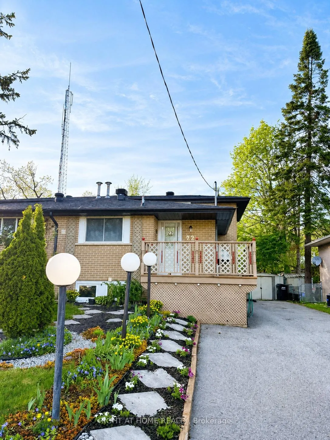 Photo 1 of 22 Charlbrook Avenue, Barrie, Cundles East — HOMEH