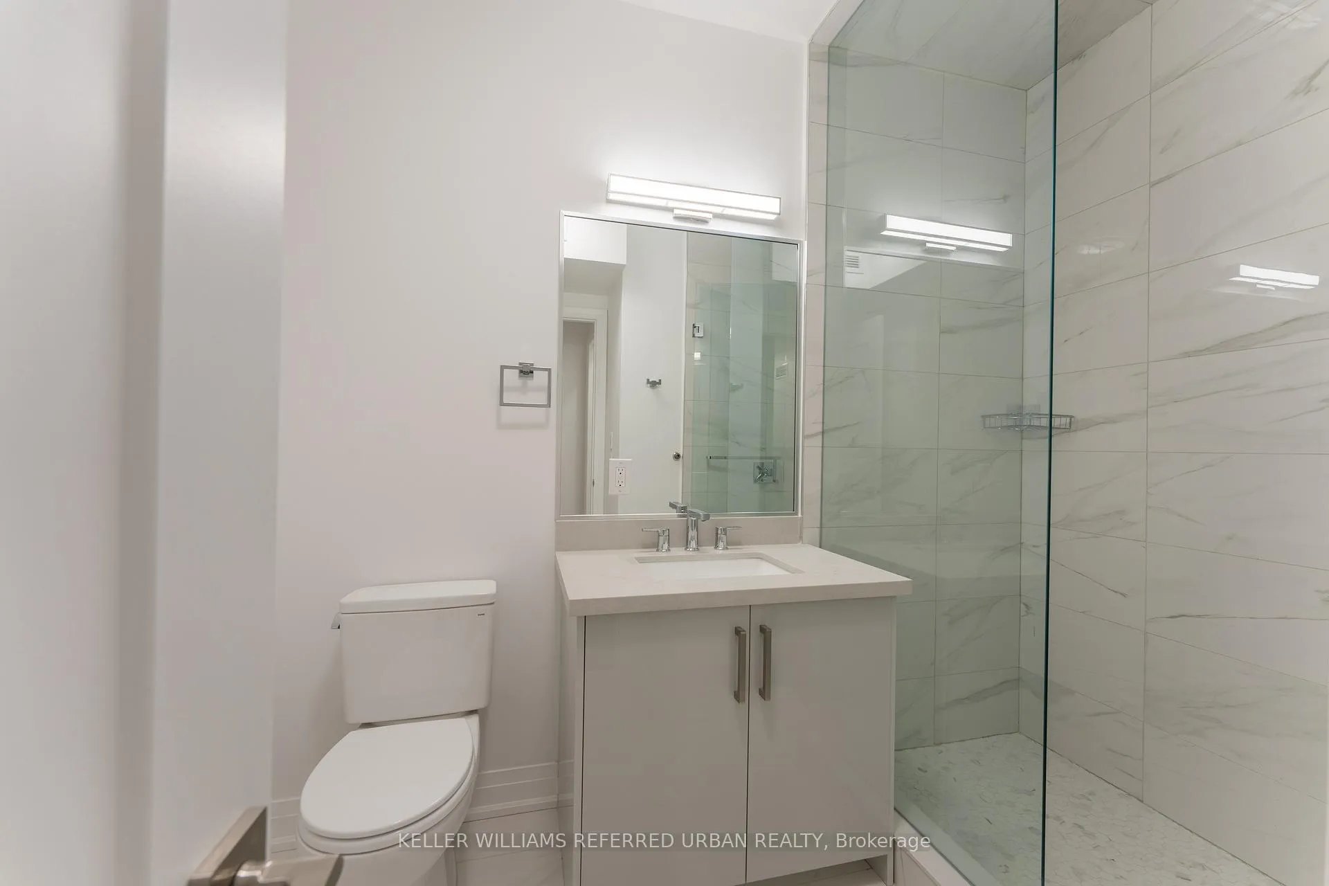 Photo 12 of Unit 202, 475 Queen Street W, Toronto, Waterfront Communities — HOMEH