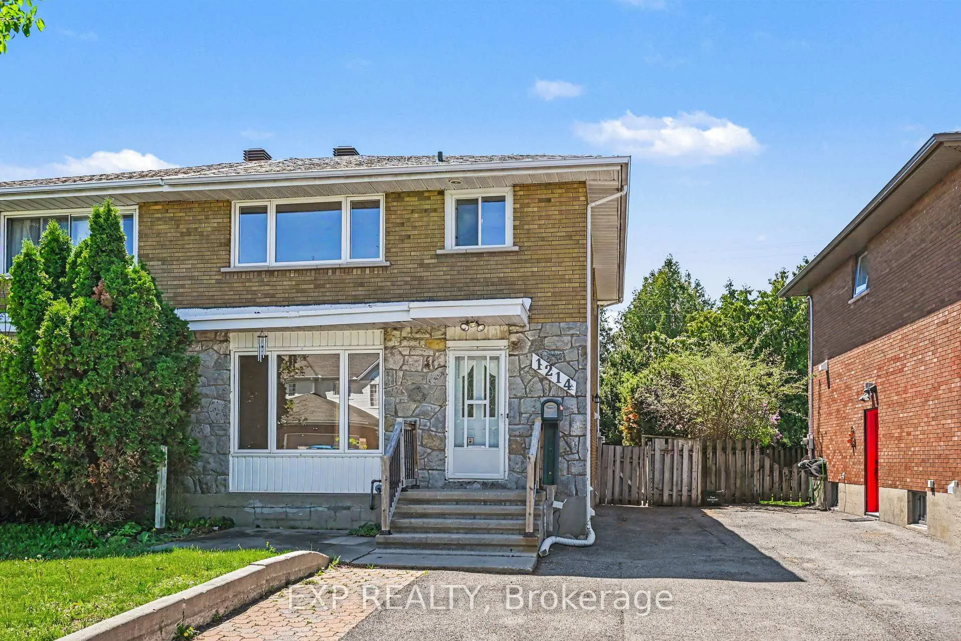 Photo 1 of 1214 Clyde Avenue, Ottawa, Copeland Park — HOMEH