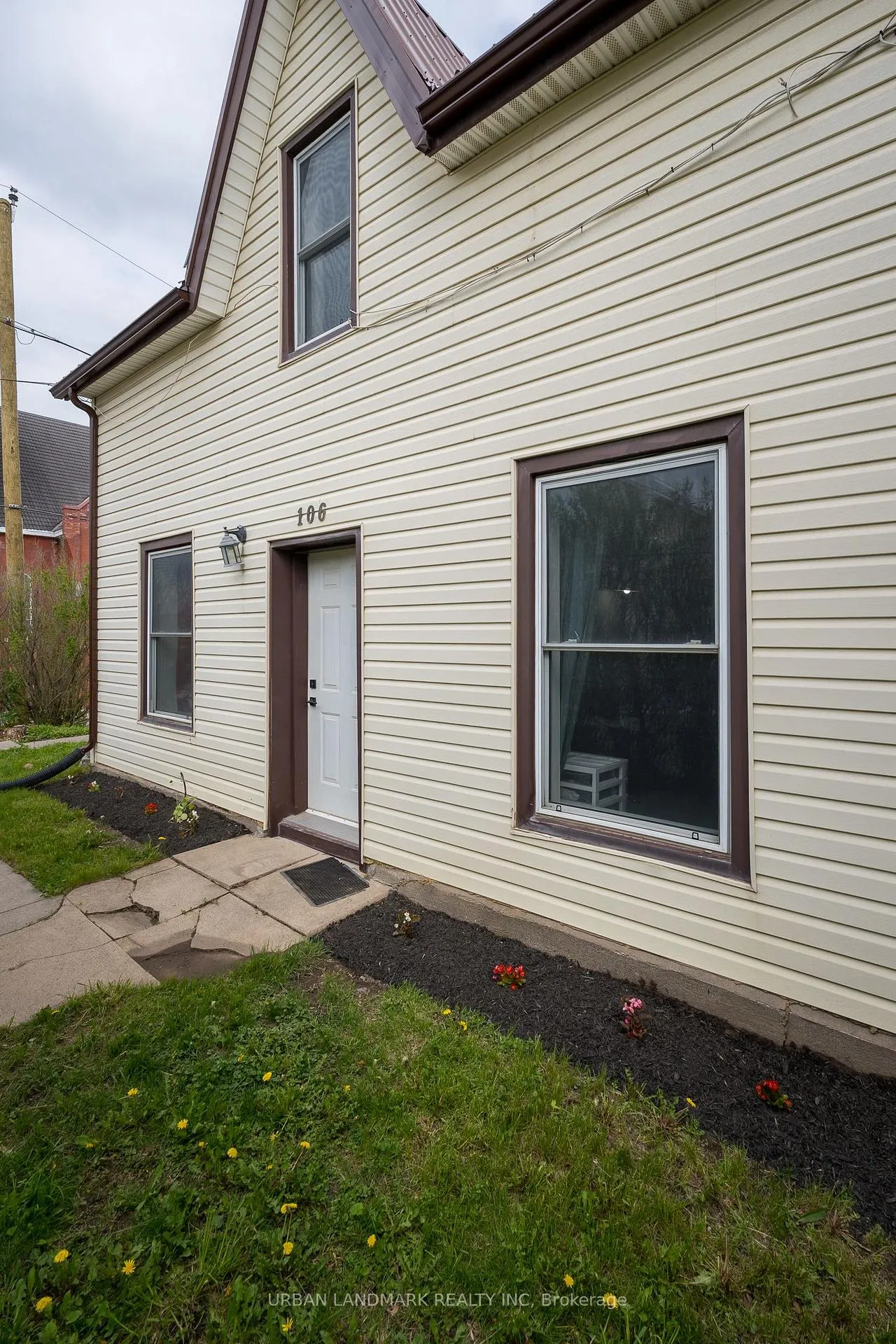 Photo 28 of 106 St Lawrence Street E, Centre Hastings — HOMEH