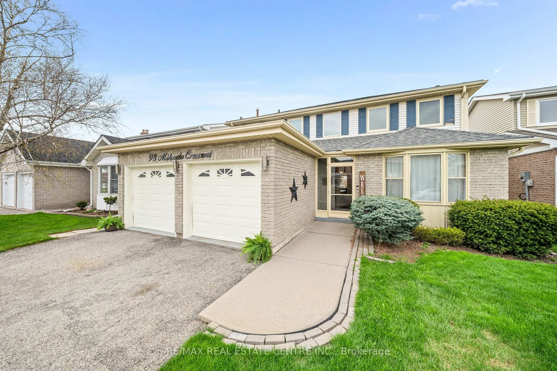 Photo 3 of 98 Mikado Crescent, Brampton, Central Park — HOMEH