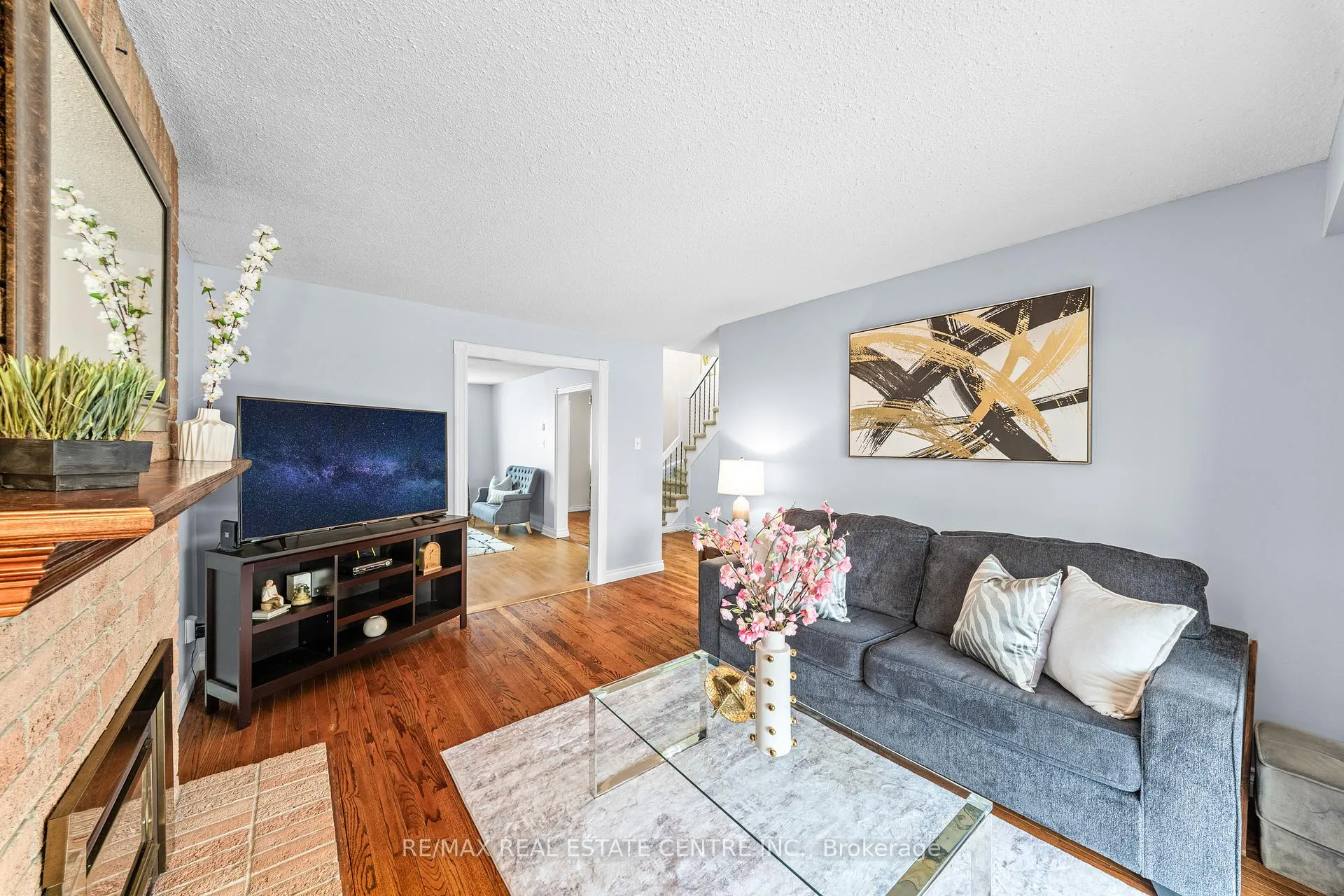 Photo 16 of 98 Mikado Crescent, Brampton, Central Park — HOMEH
