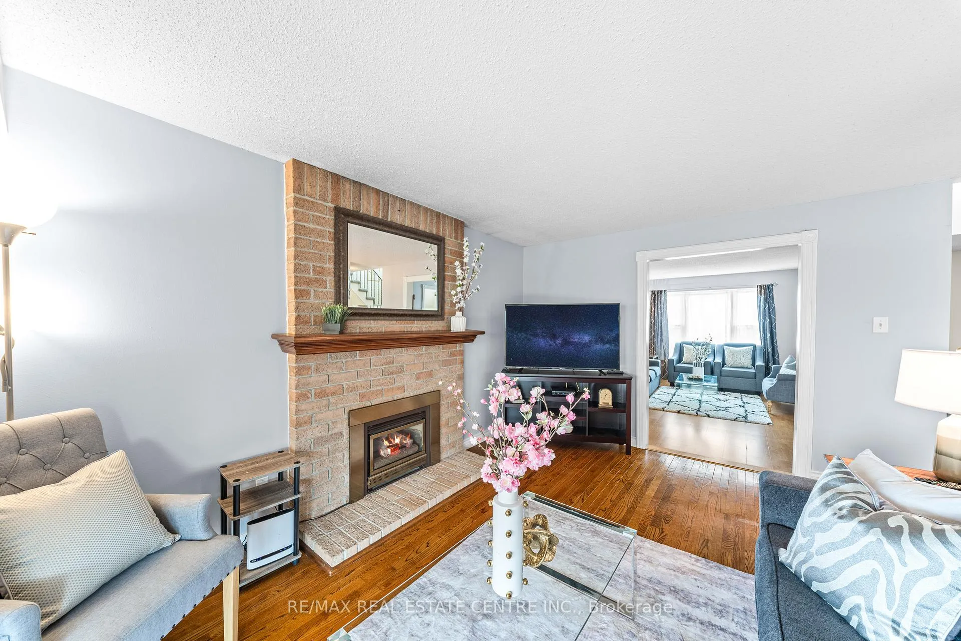 Photo 17 of 98 Mikado Crescent, Brampton, Central Park — HOMEH