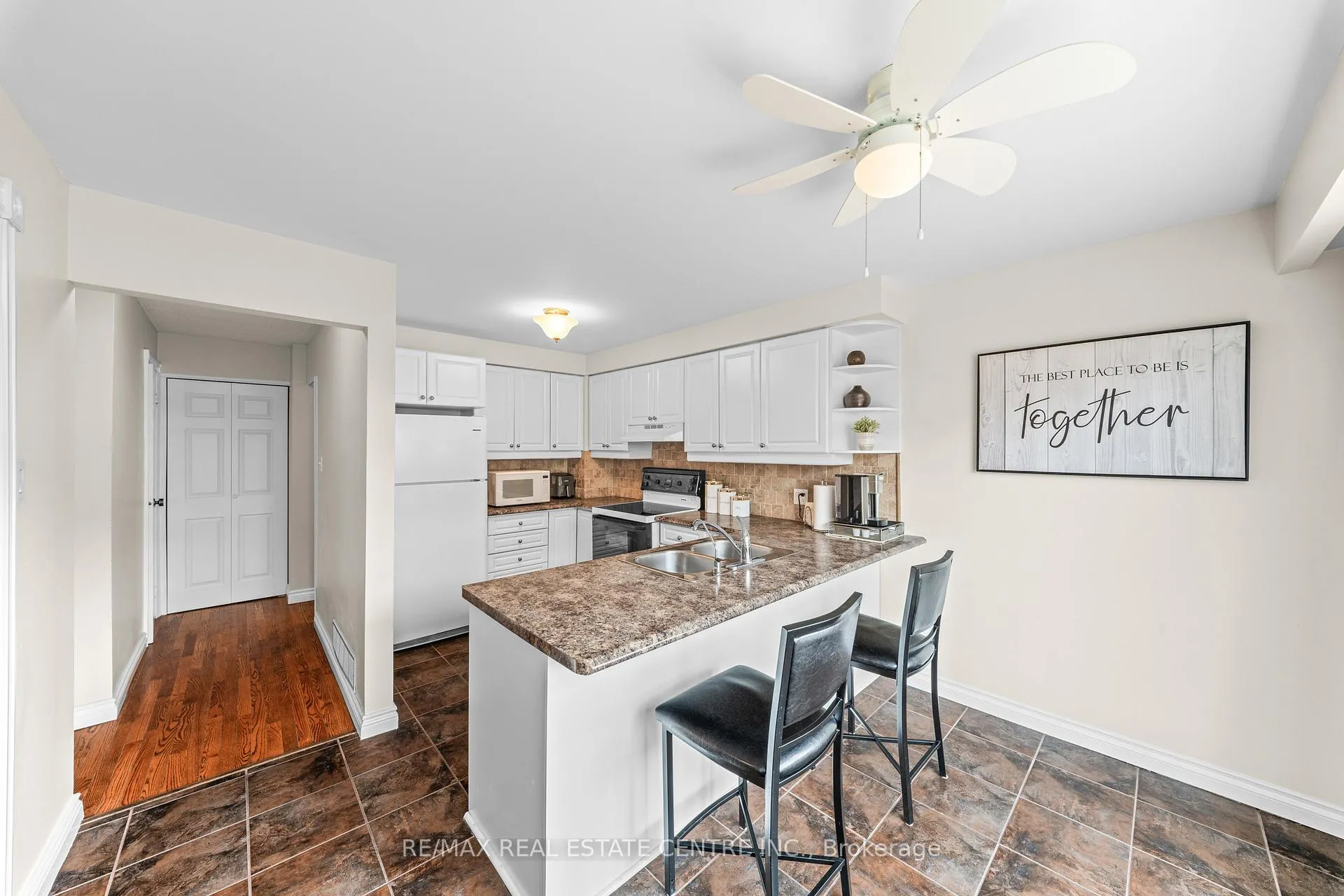 Photo 19 of 98 Mikado Crescent, Brampton, Central Park — HOMEH