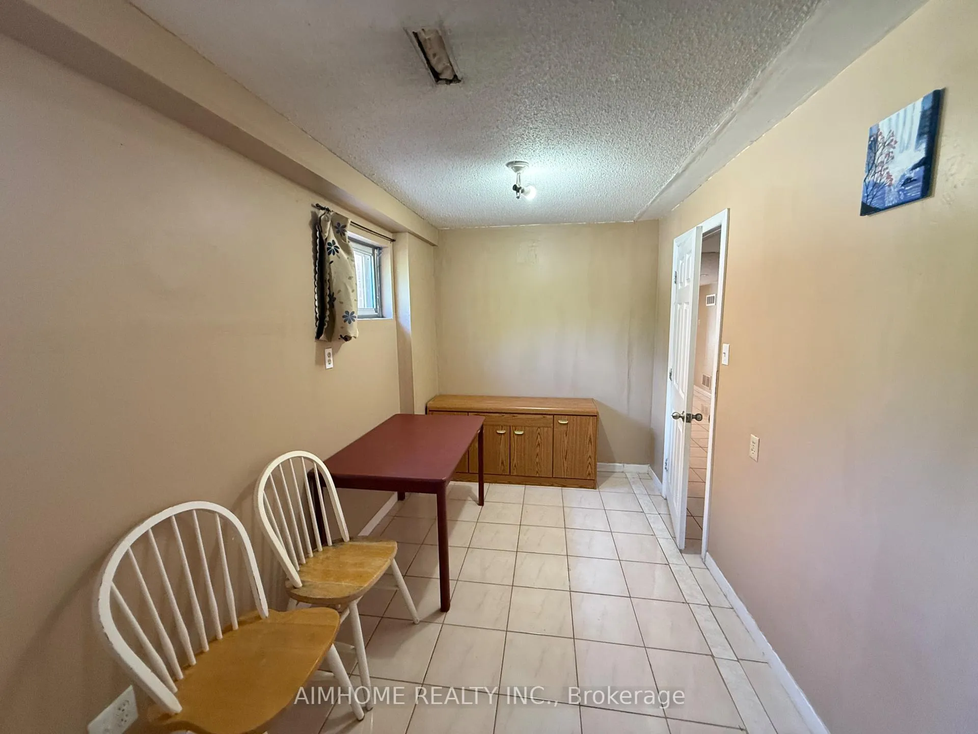 Photo 7 of 101 Crayford Drive, Scarborough, Steeles — HOMEH