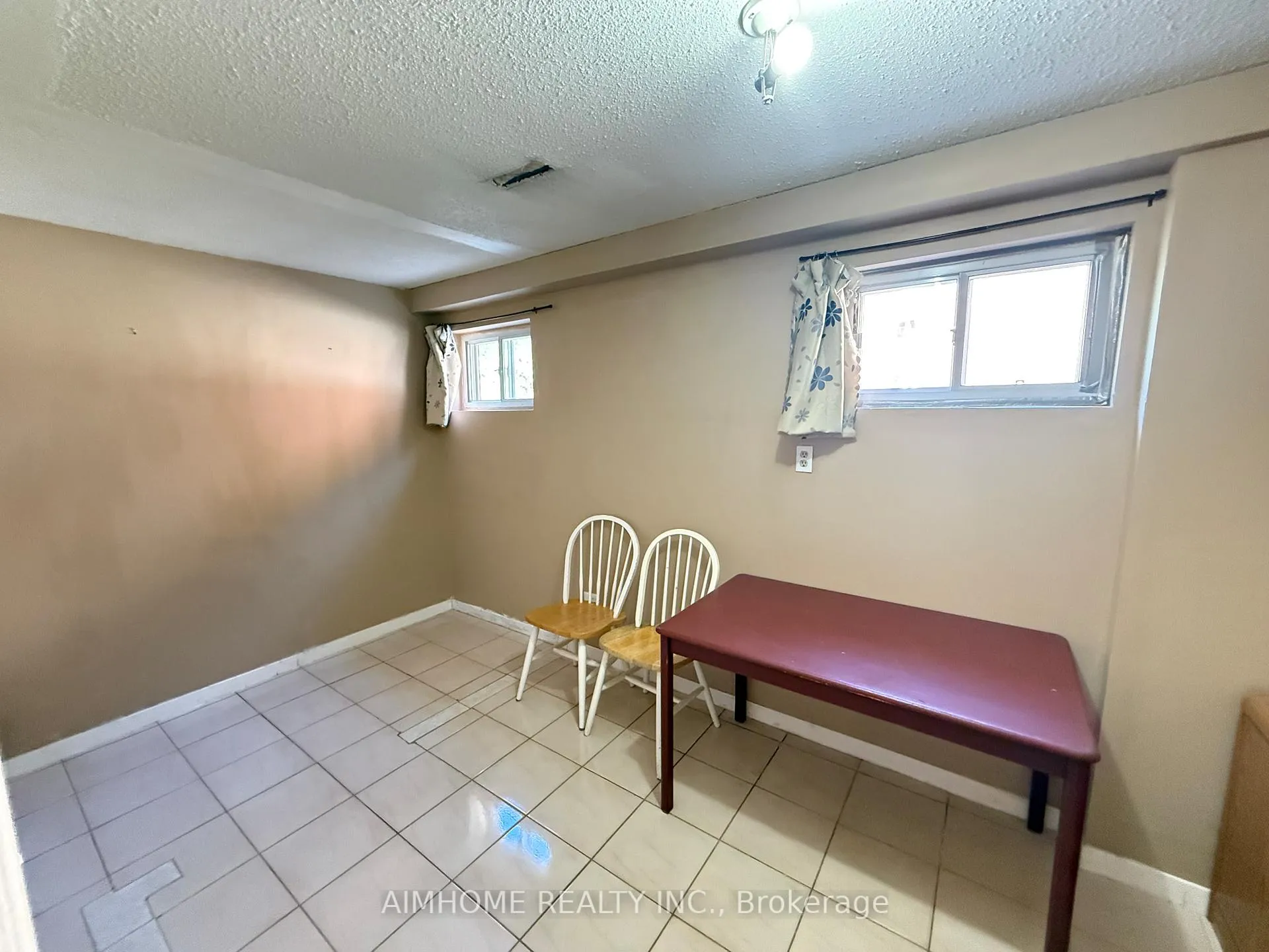 Photo 8 of 101 Crayford Drive, Scarborough, Steeles — HOMEH