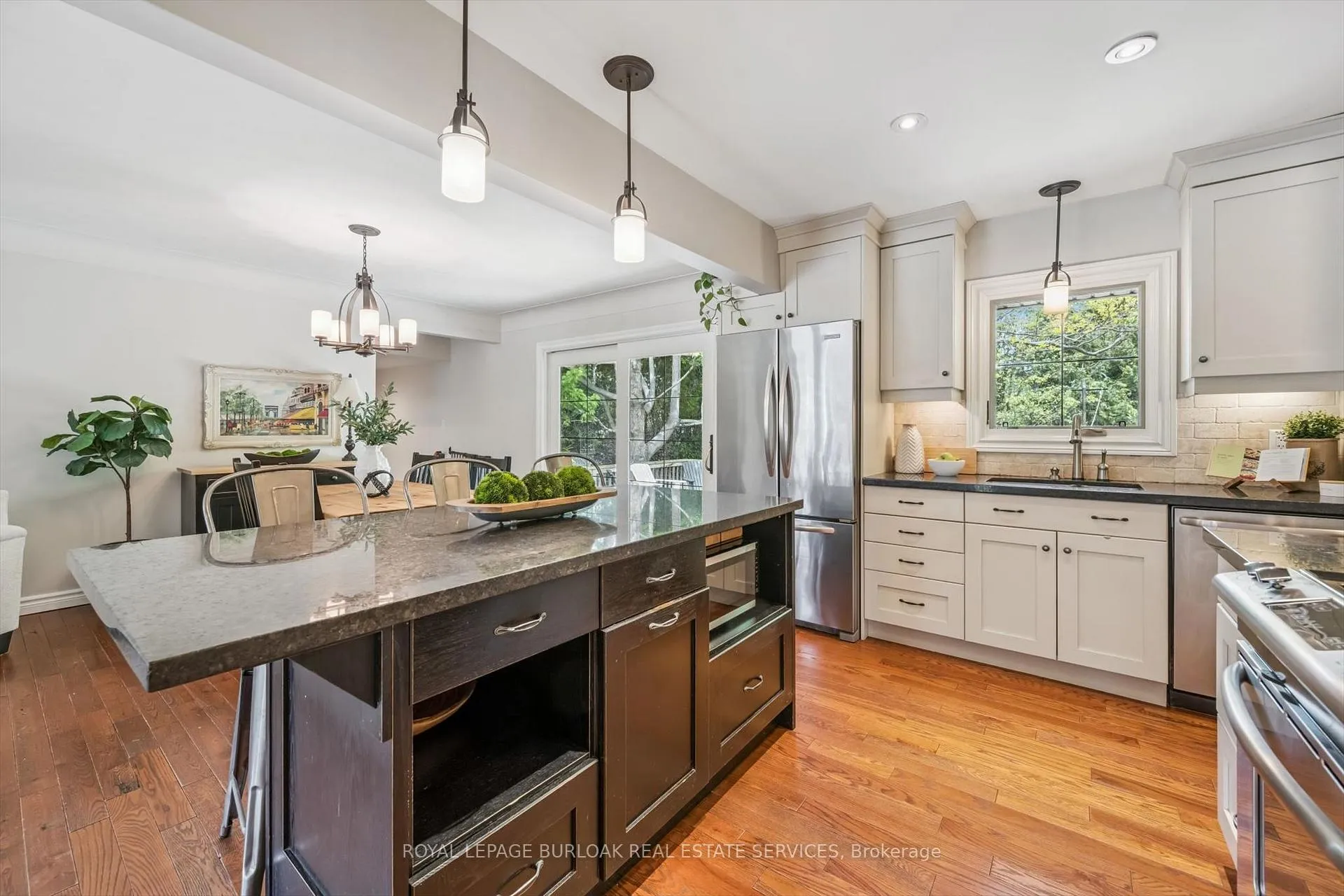 Photo 15 of 291 Strathcona Drive, Burlington, Shoreacres — HOMEH