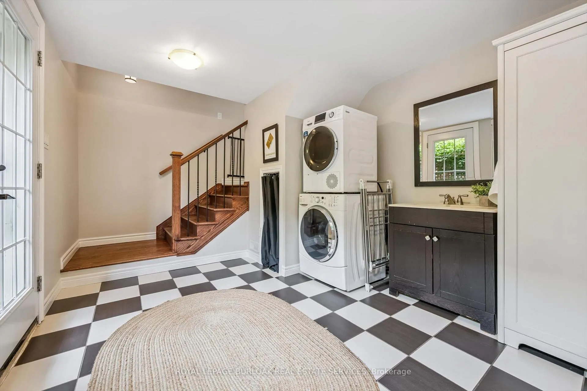 Photo 24 of 291 Strathcona Drive, Burlington, Shoreacres — HOMEH