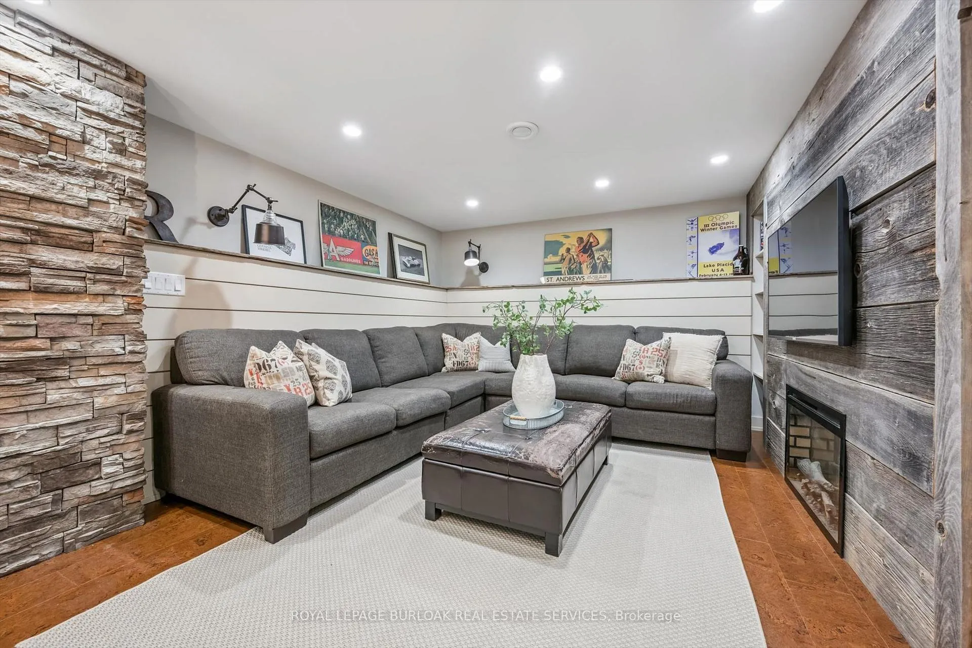 Photo 25 of 291 Strathcona Drive, Burlington, Shoreacres — HOMEH