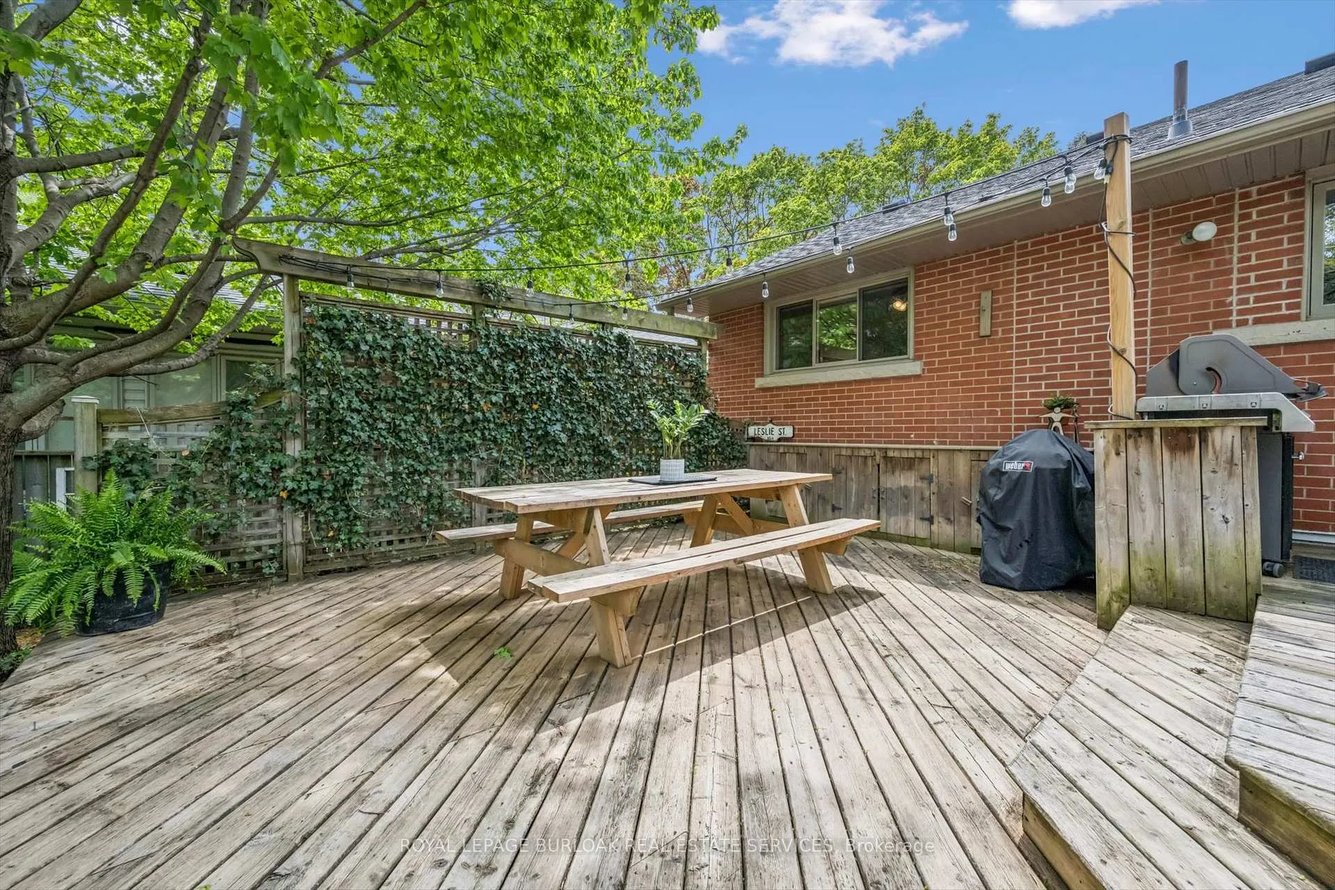 Photo 37 of 291 Strathcona Drive, Burlington, Shoreacres — HOMEH