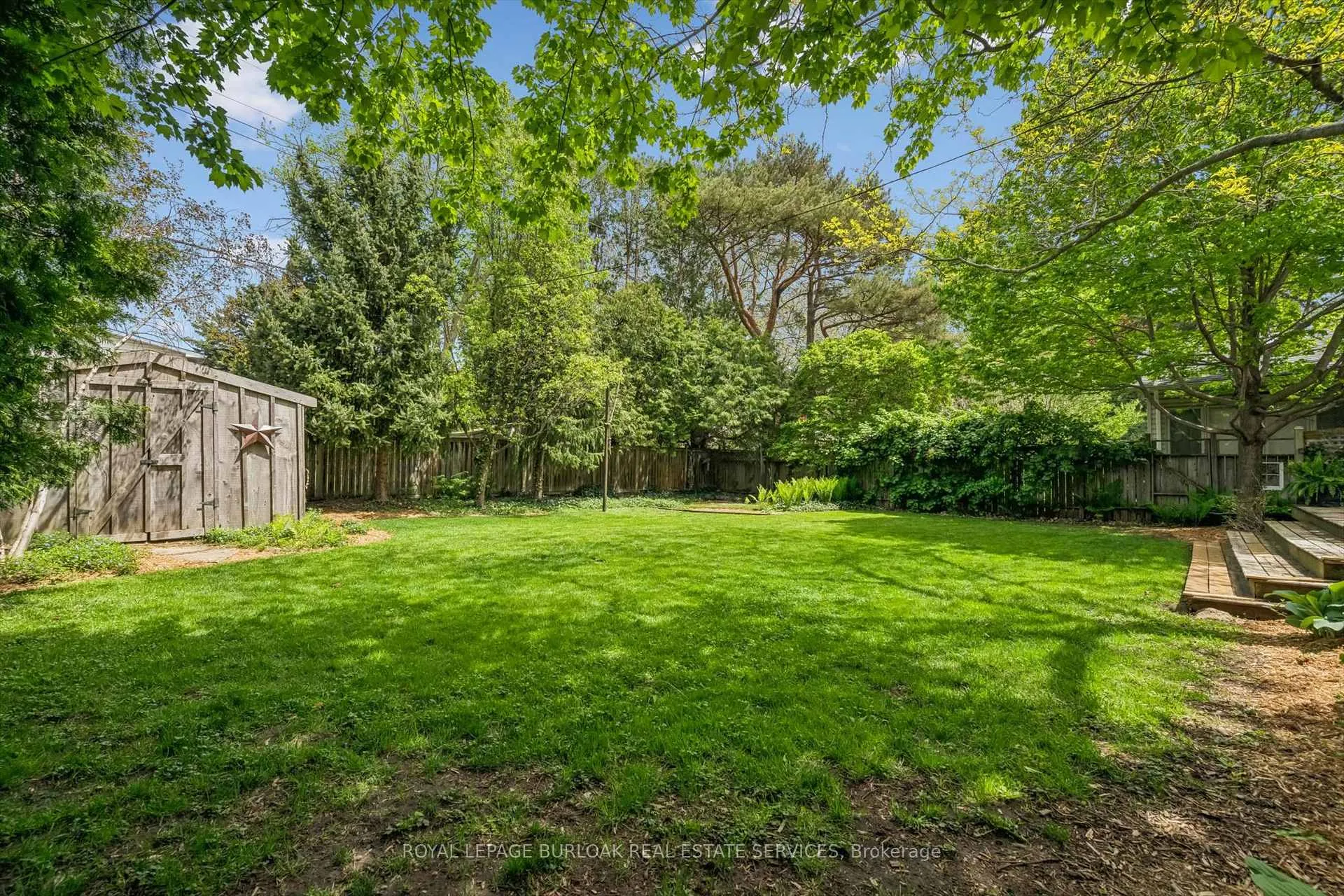 Photo 42 of 291 Strathcona Drive, Burlington, Shoreacres — HOMEH