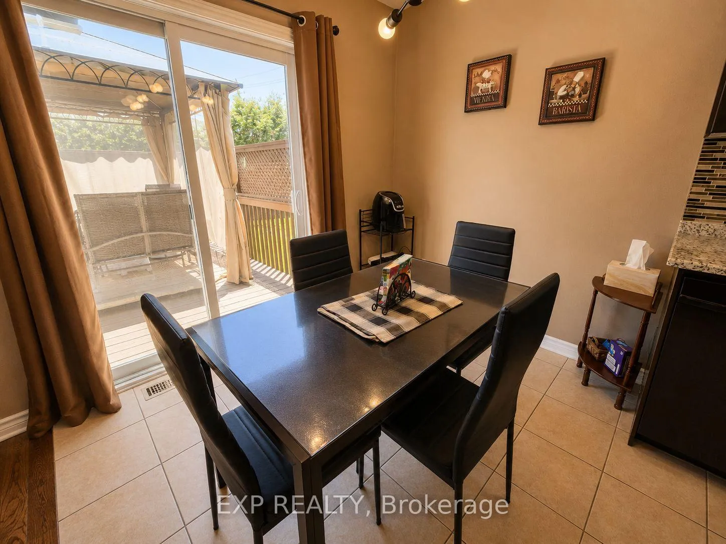 Photo 9 of 107 Ferrara Drive, Smiths Falls — HOMEH